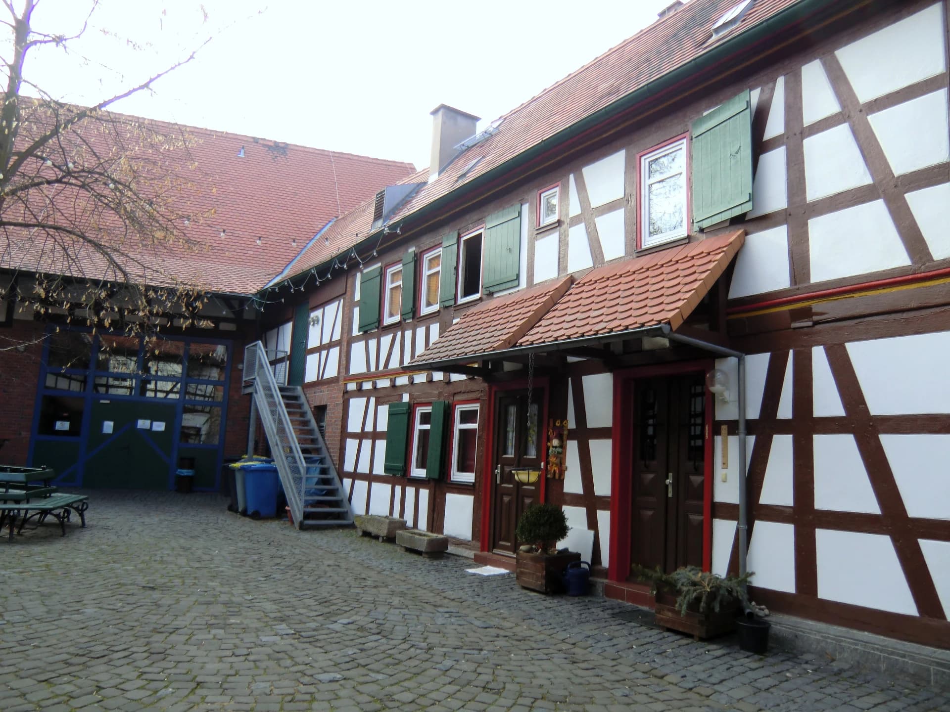 Neues Spielhaus in der Spielhausgasse in Bruchköbel