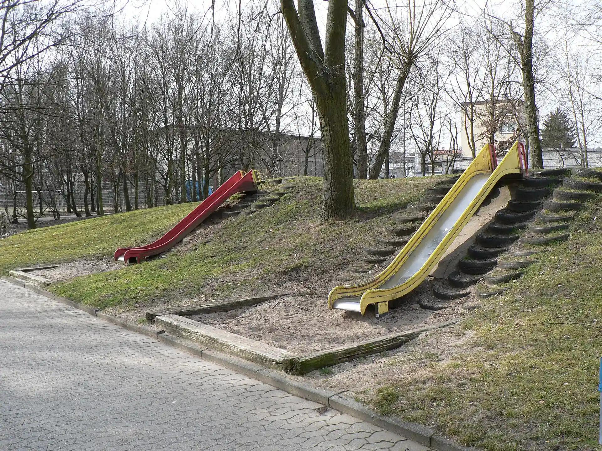 Spielplatz am Mozartweg in Offenbach-Lauterborn