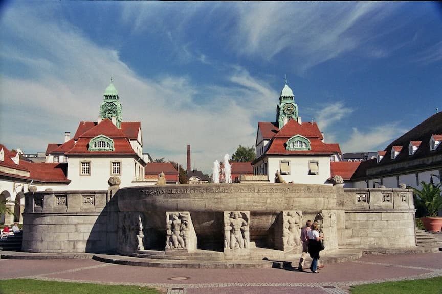 Brunnenanlage im Sprudelhof in Bad Nauheim