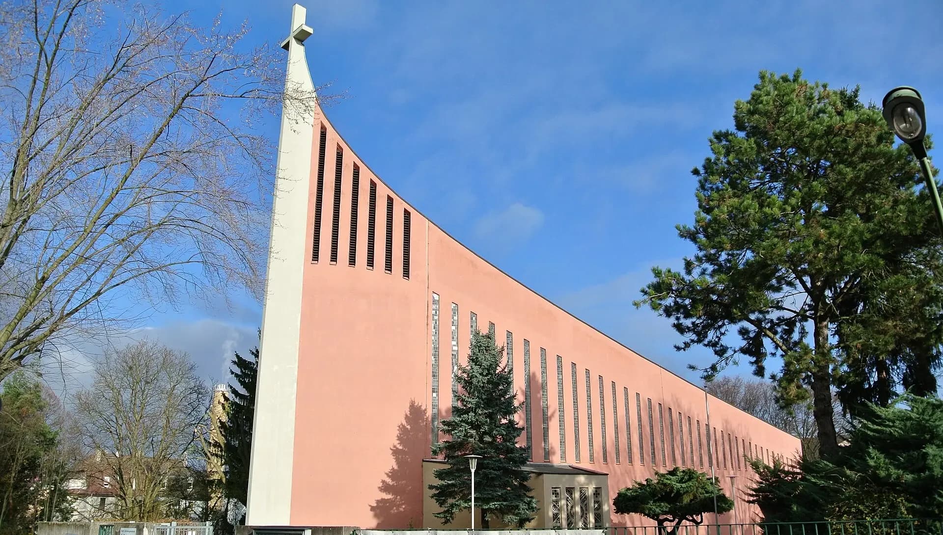 Kirche St. Christophorus in Frankfurt-Preungesheim