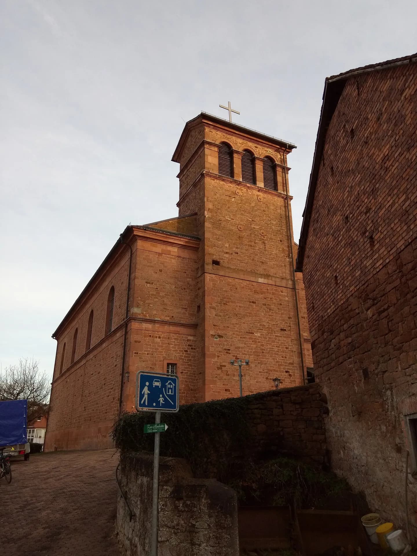 Glockenturm der Pfarrkirche St. Jakob in Leidersbach
