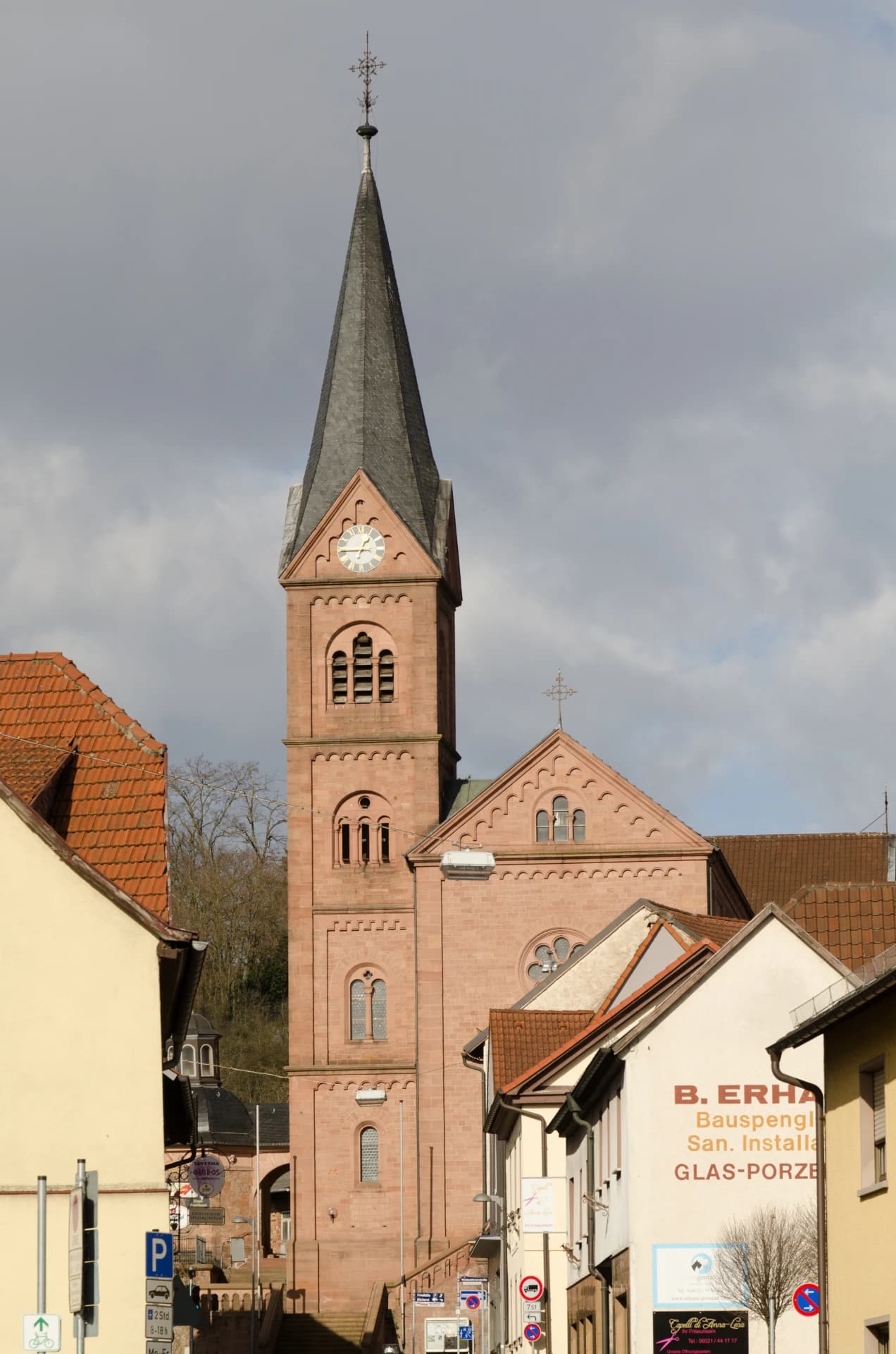 Pfarrkirche St. Nikolaus in Goldbach