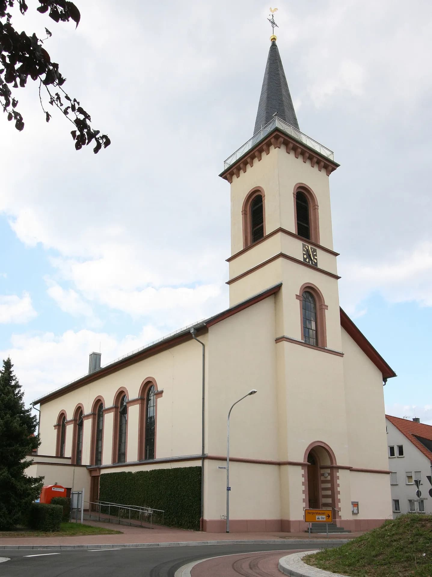 Kirche St. Sebastian in Eppertshausen von Südwesten