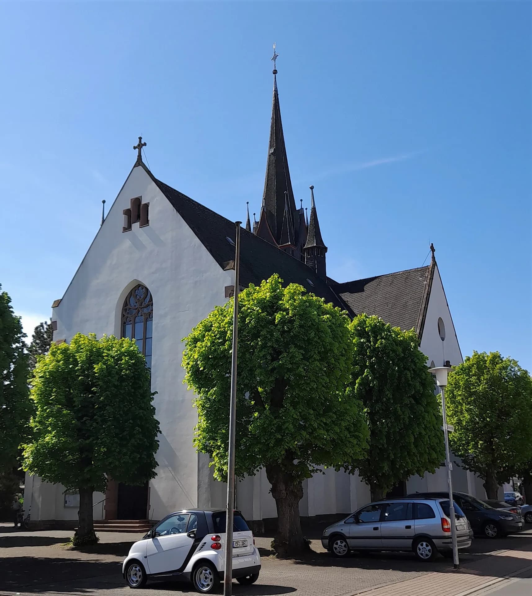 St. Wendelinus in Mainhausen-Zellhausen von Nordosten
