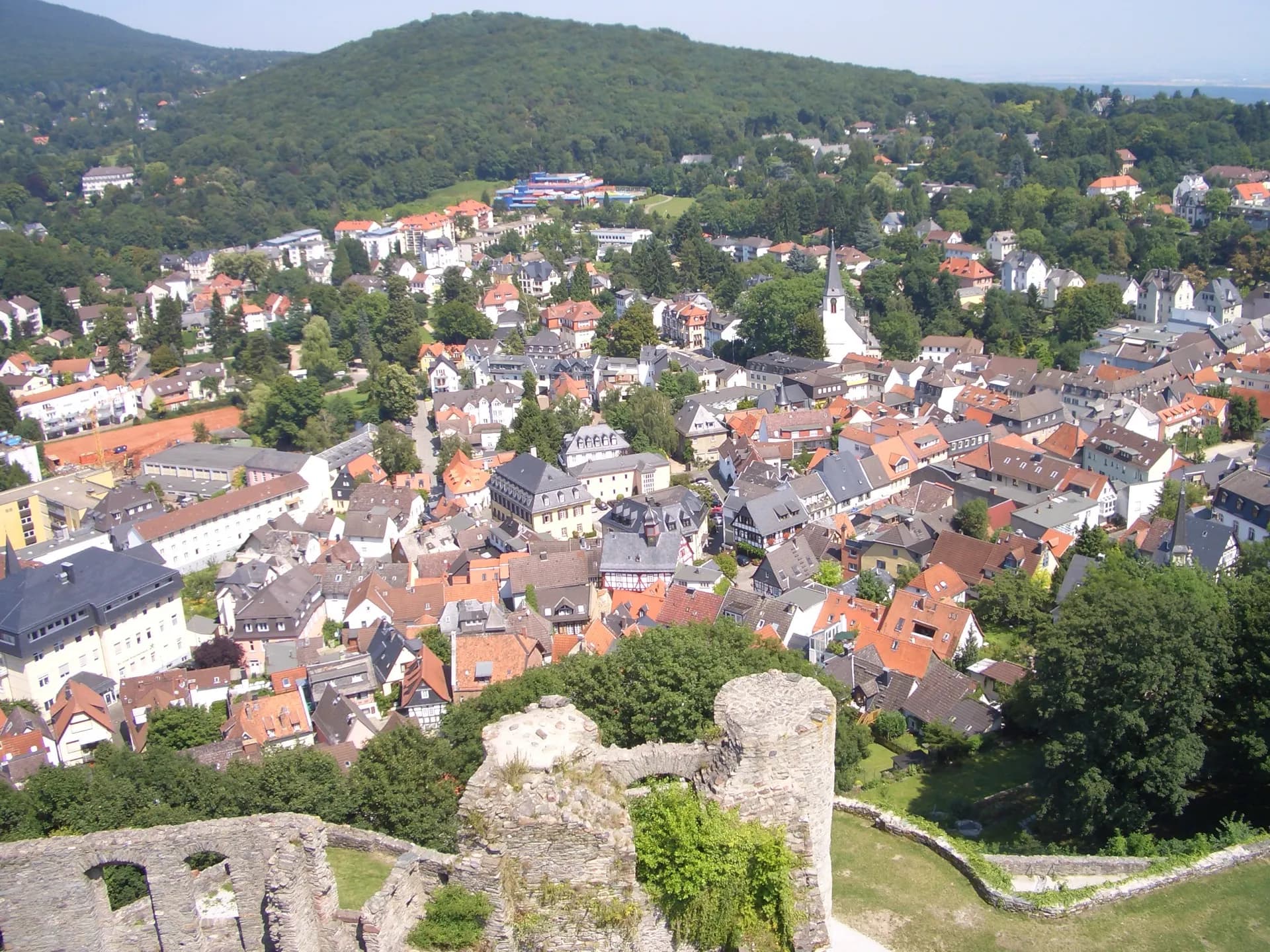 Königstein im Taunus von der Burg aus