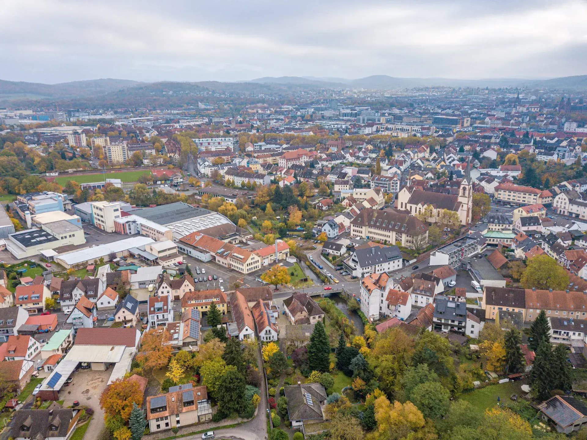 Stadtansicht Aschaffenburg mit Stiftskirche