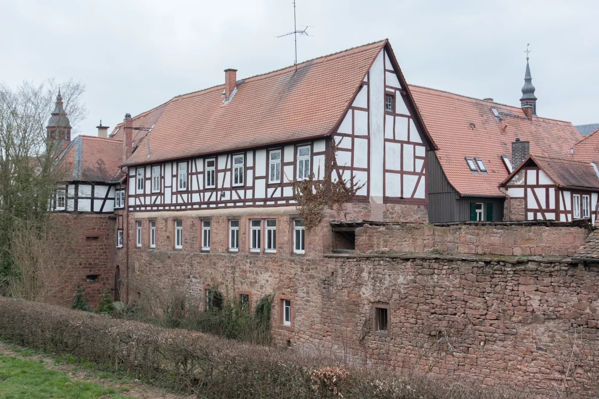 Stadtbefestigung an der Schlossgasse 8 und 10 in Büdingen