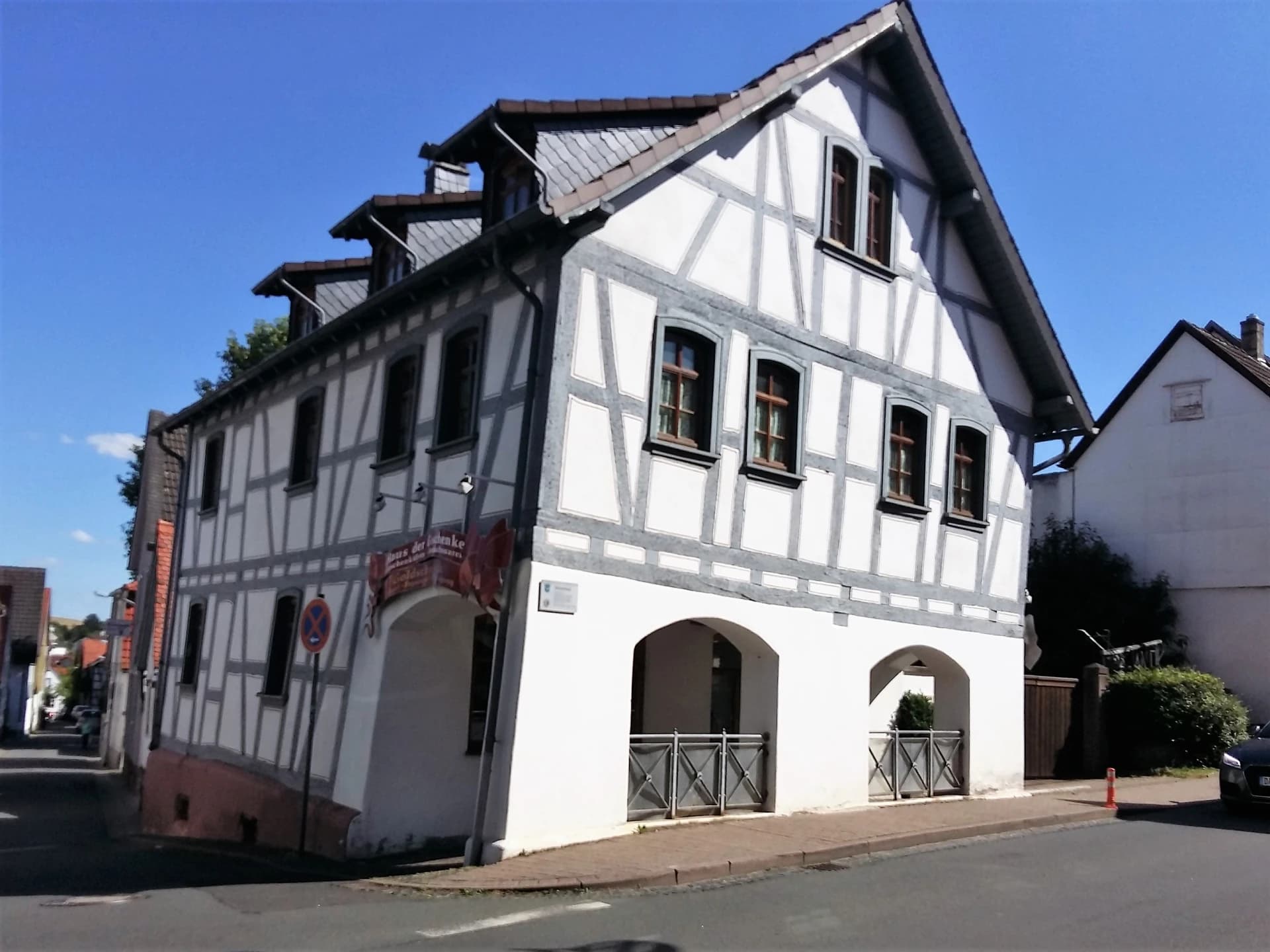 Steinerhaus in Roßdorf