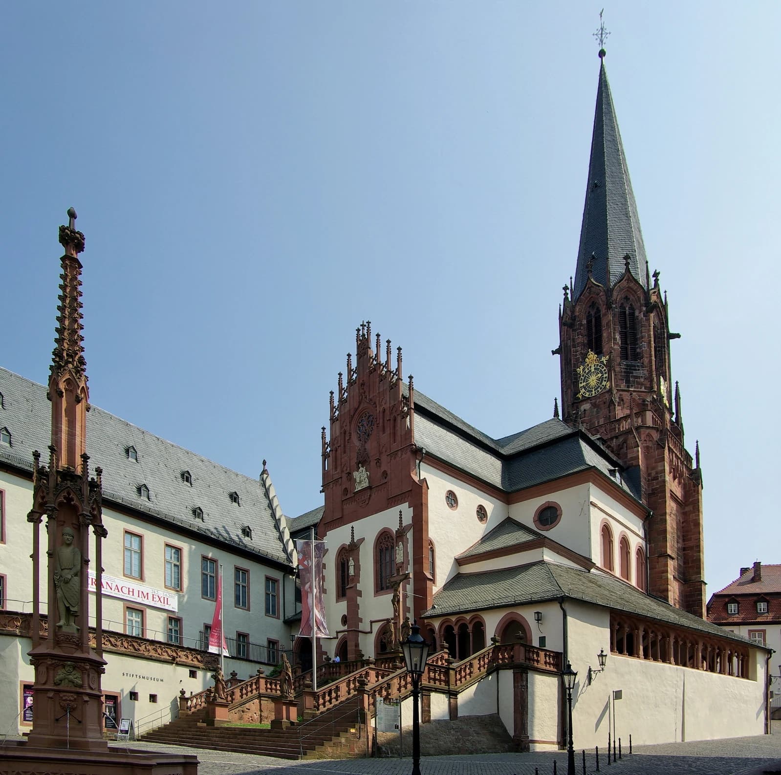 Stiftskirche Sankt Peter und Alexander in Aschaffenburg