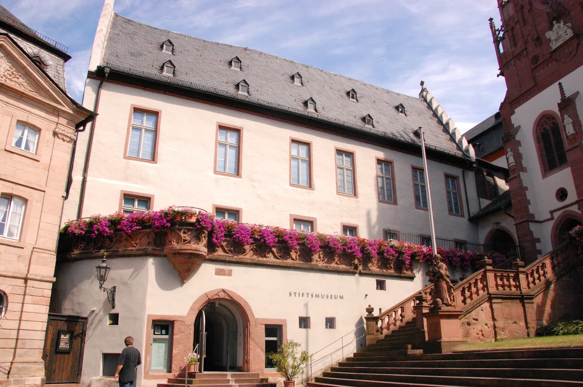 Stiftsmuseum am Stiftsplatz in Aschaffenburg