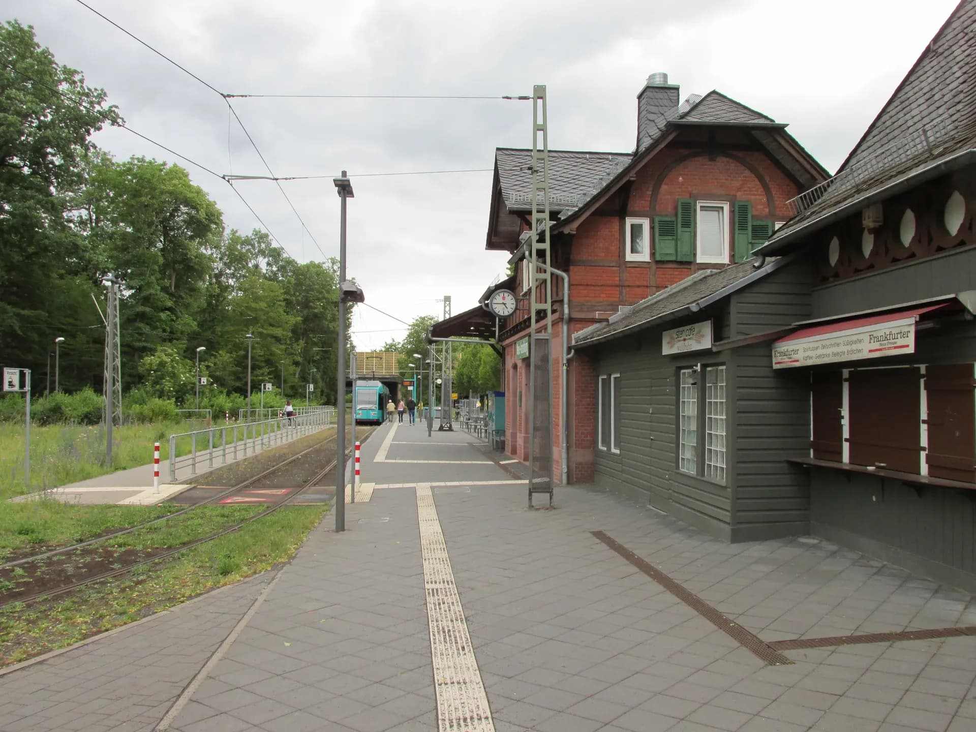 Straßenbahnhaltestelle Neu-Isenburg Stadtgrenze