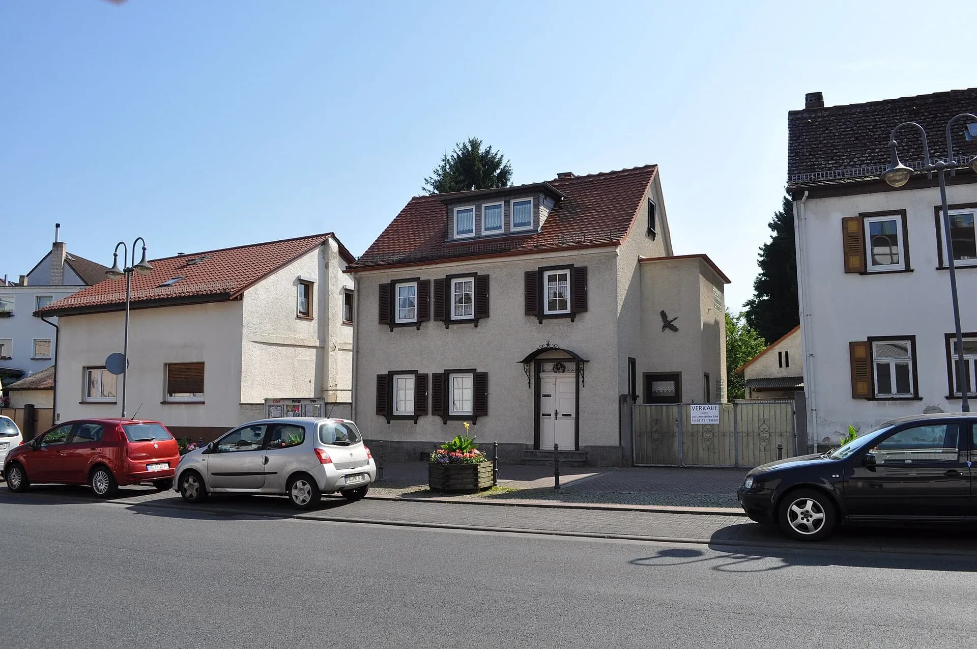 Straßenzeile an der Brunnenstraße 8 in Bad Homburg-Kirdorf