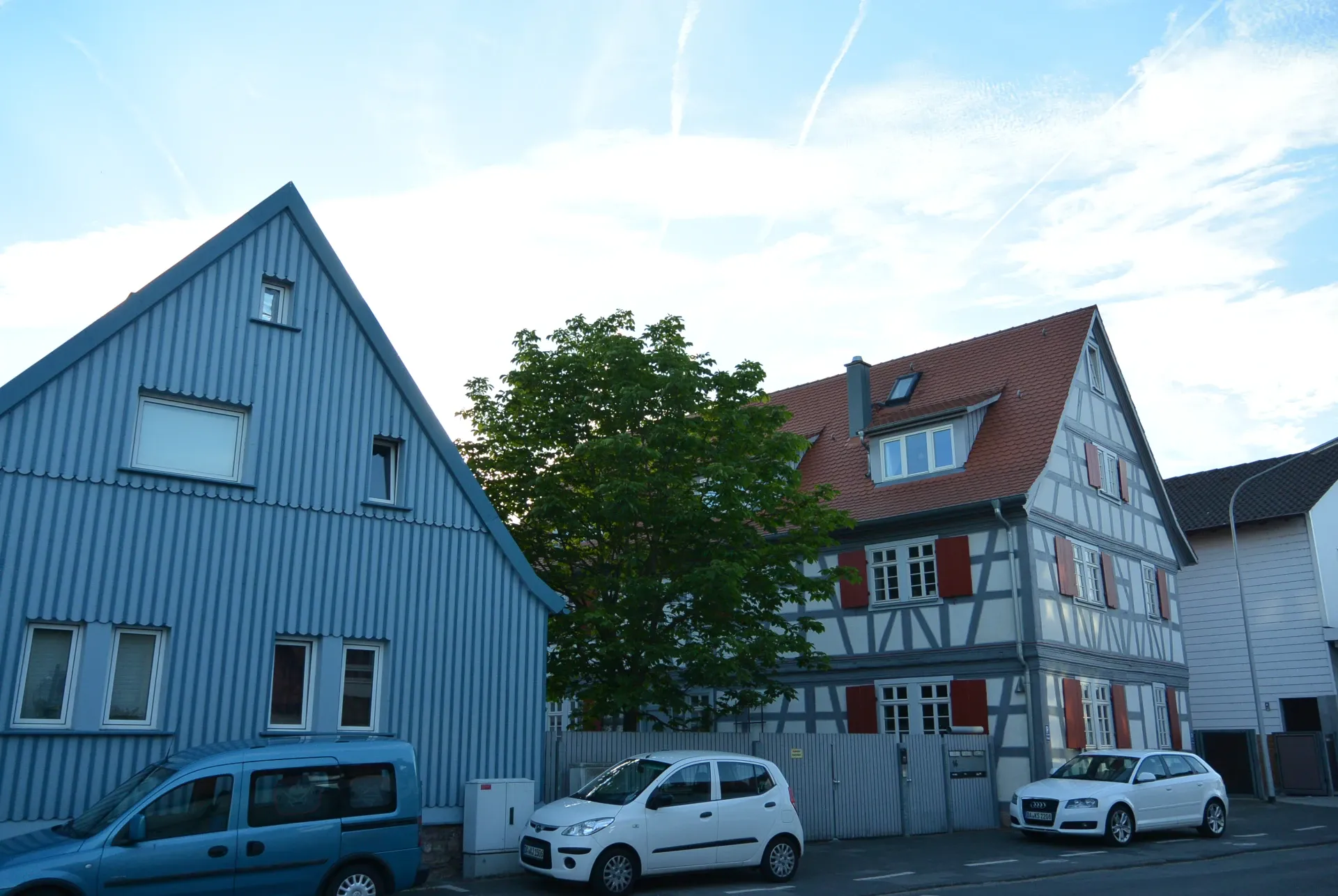 Straßenzeile in der Frankfurter Straße in Weiterstadt-Gräfenhausen