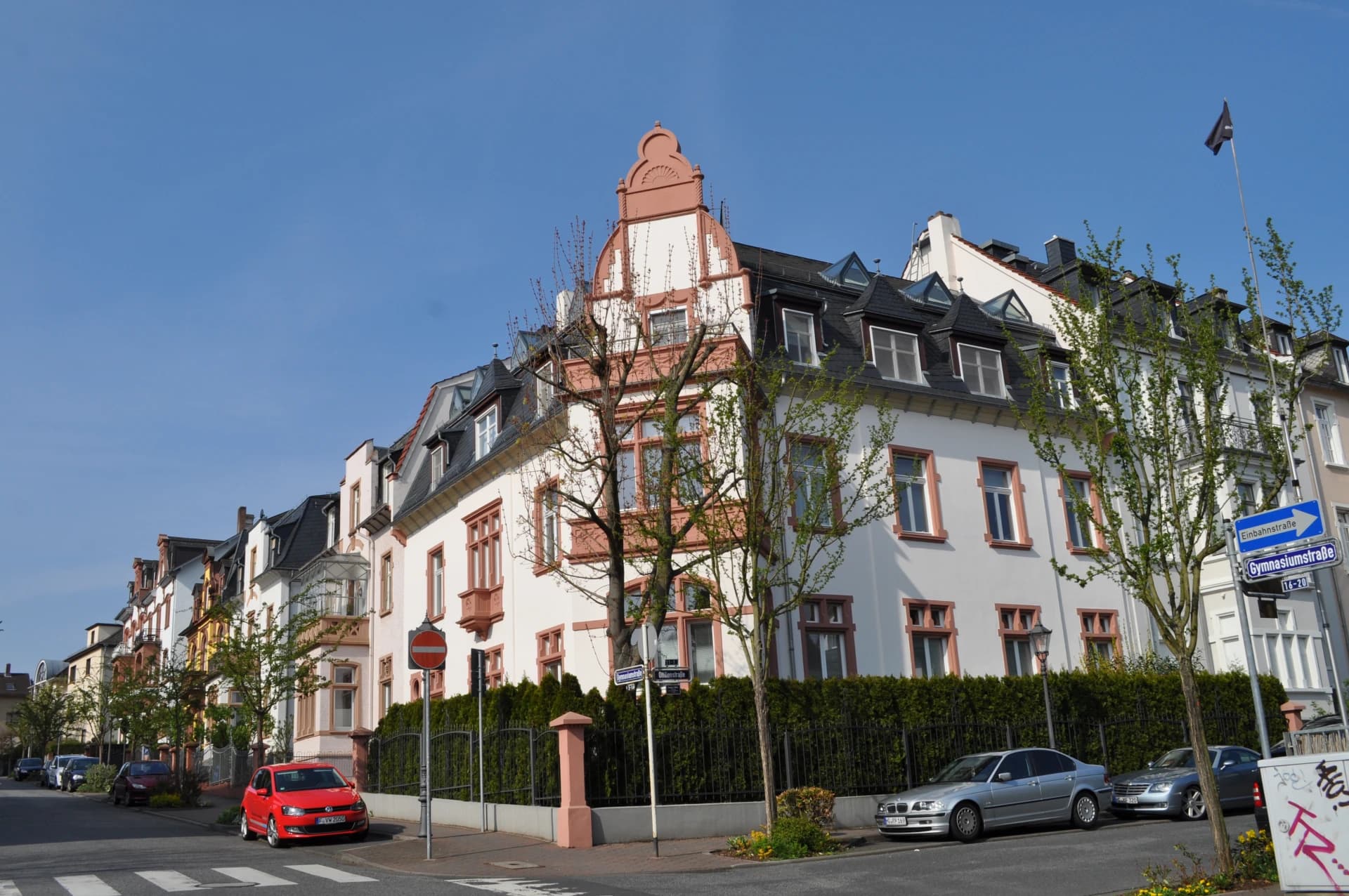 Häuserzeile in der Gymnasiumstraße in Bad Homburg