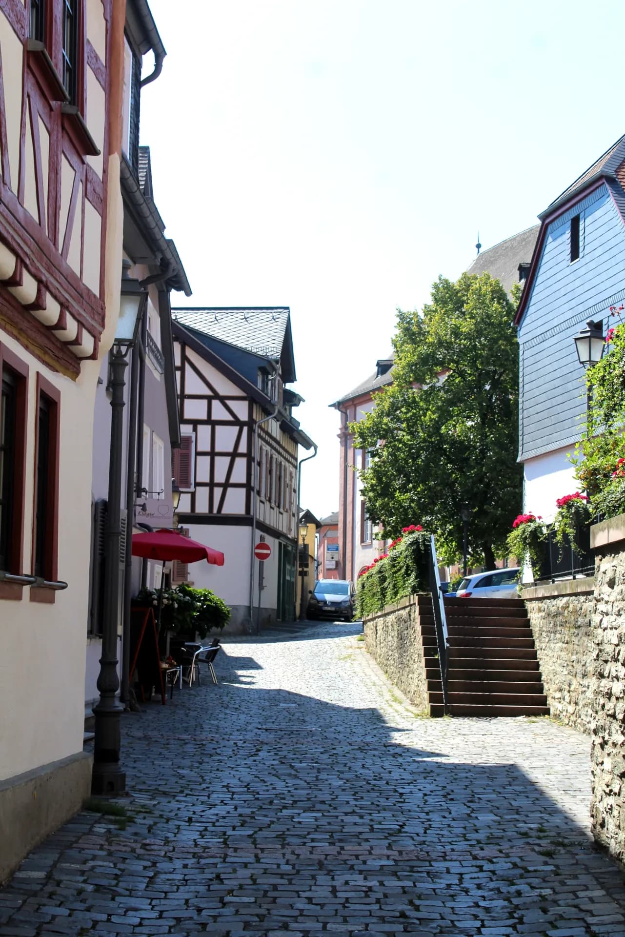 Tanzhausstraße in der Altstadt von Kronberg im Taunus