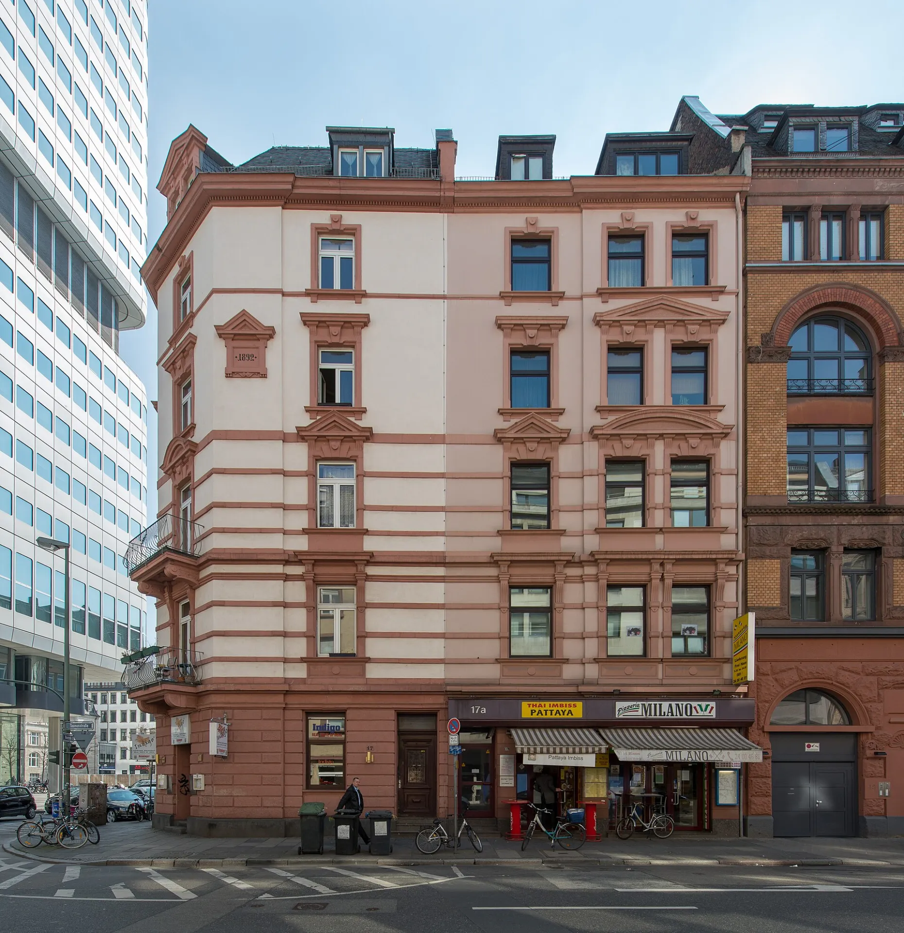 Eckhaus Taunusstraße 17 im Frankfurter Bahnhofsviertel