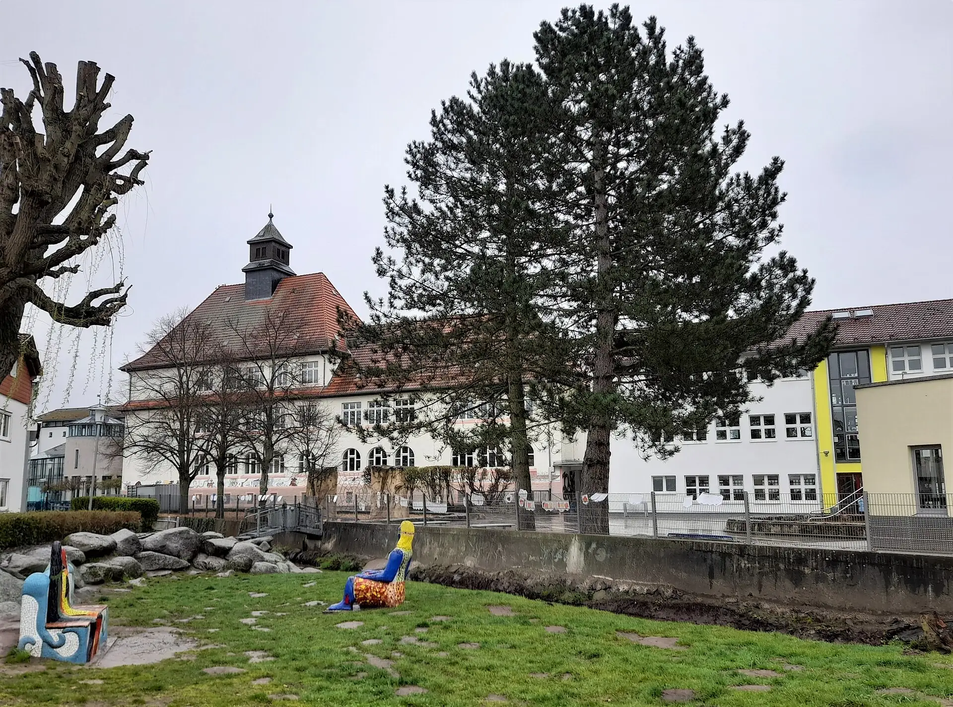 Spielwiese an der Rodau bei der Trinkbornschule in Ober-Roden