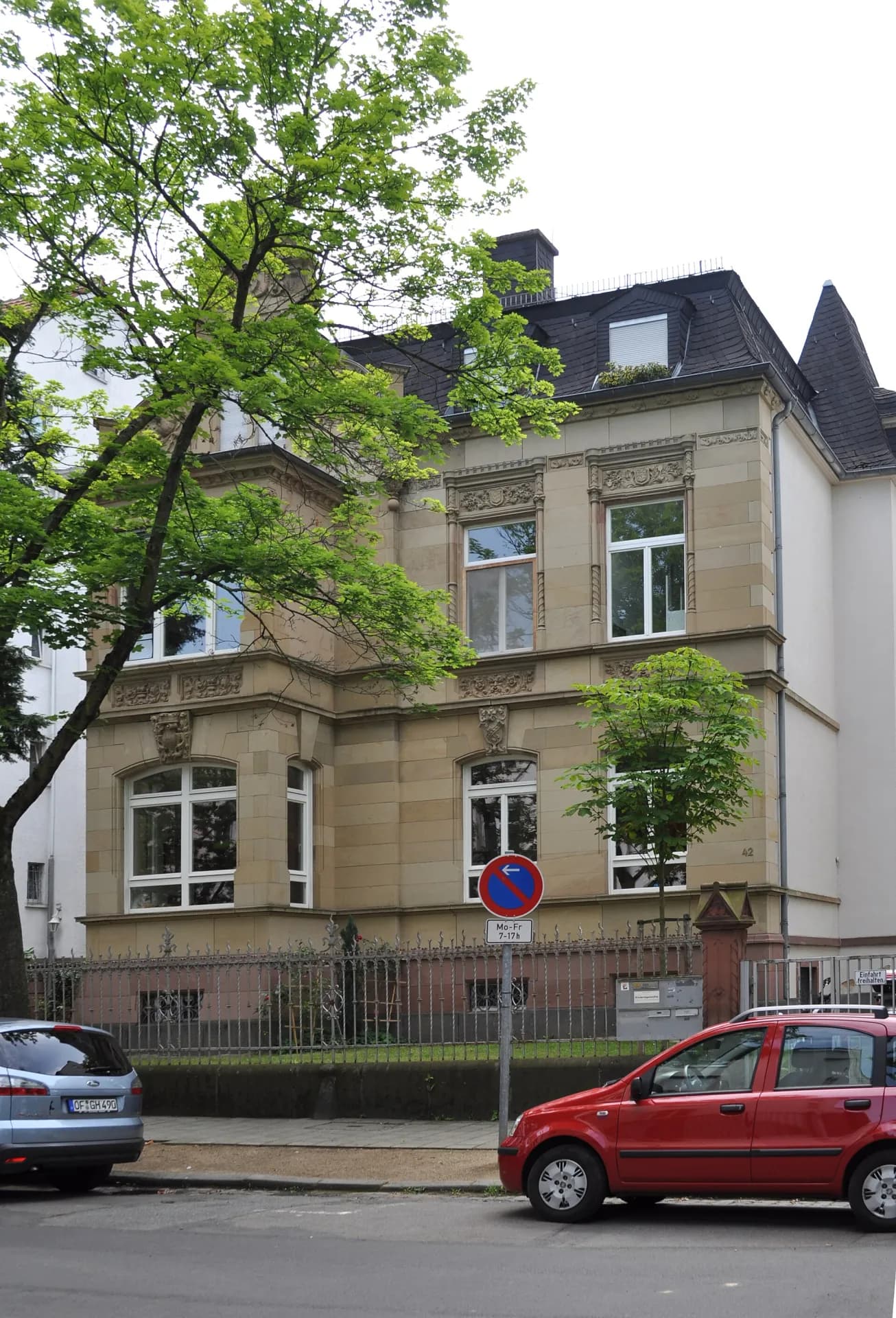 Villa Tulpenhofstraße 42 in Offenbach-Westend