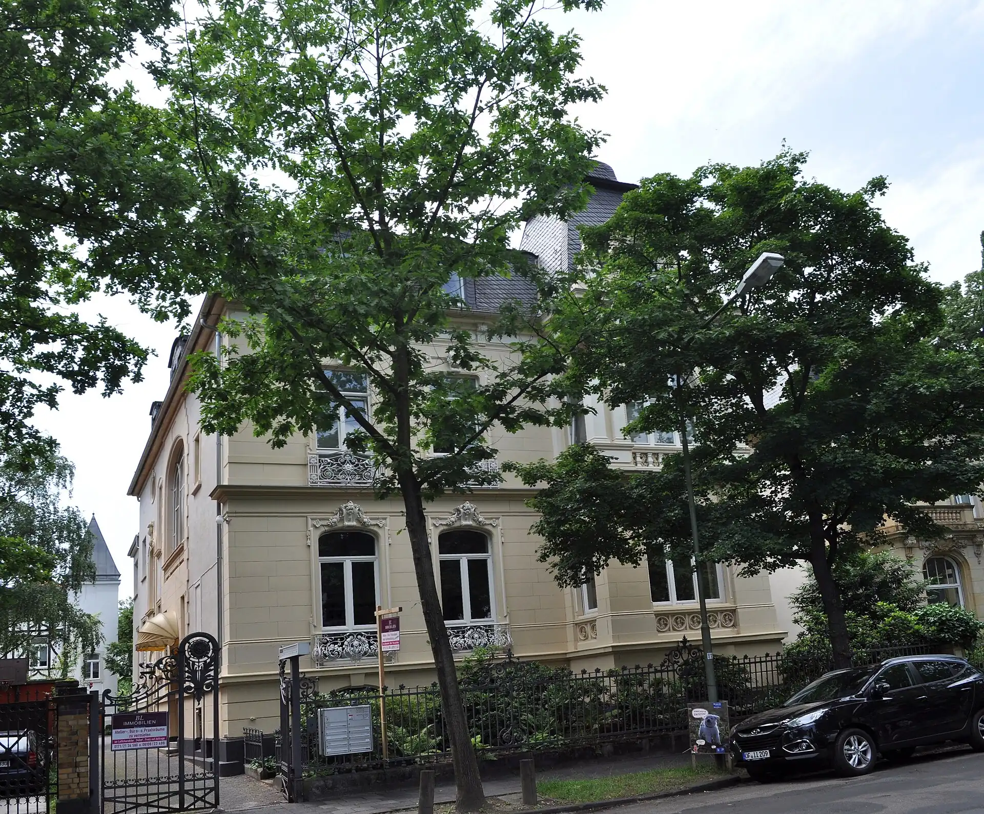 Wohnhaus Tulpenhofstraße 52 in Offenbach-Westend