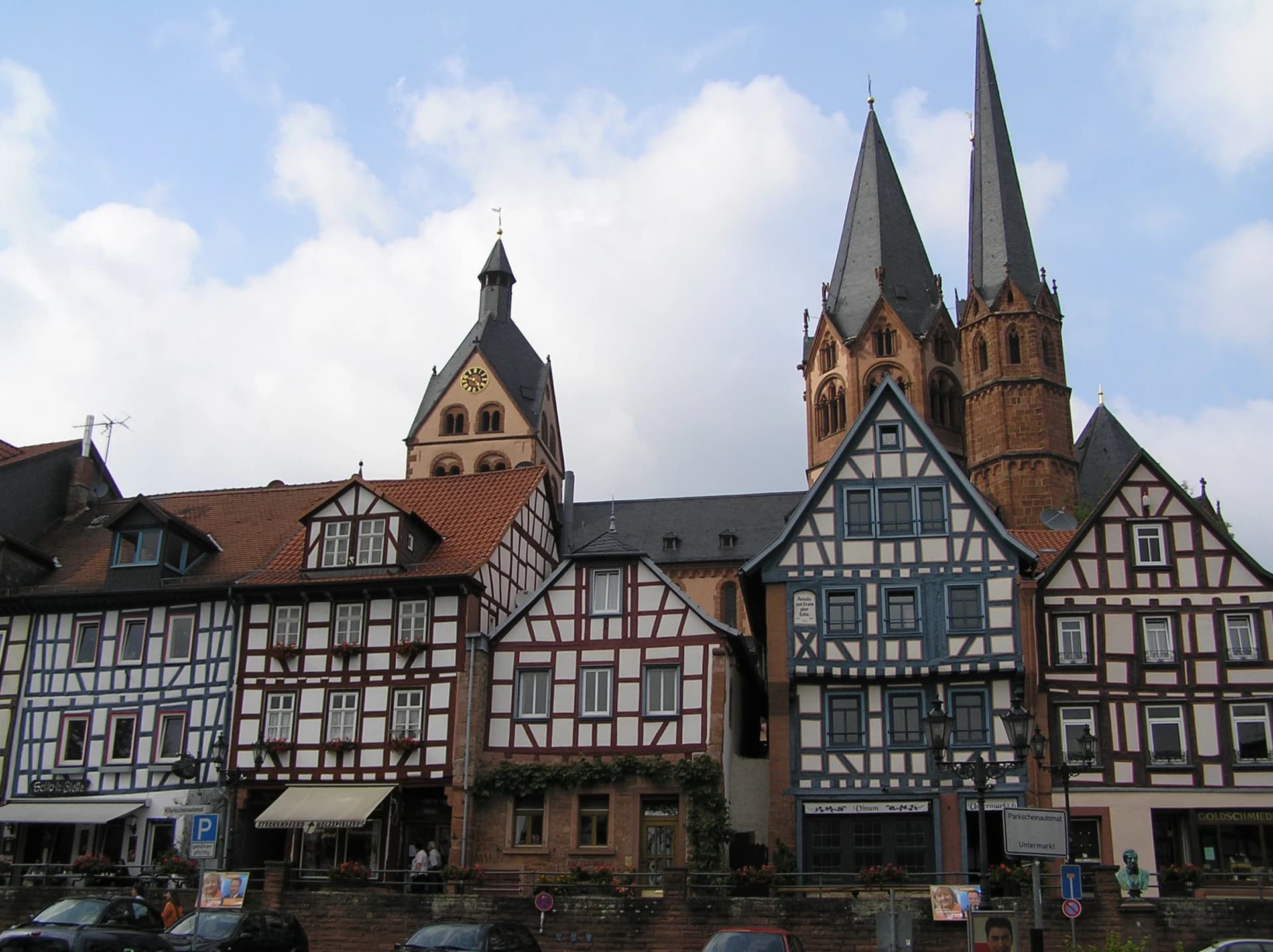 Untermarkt mit Marienkirche in Gelnhausen