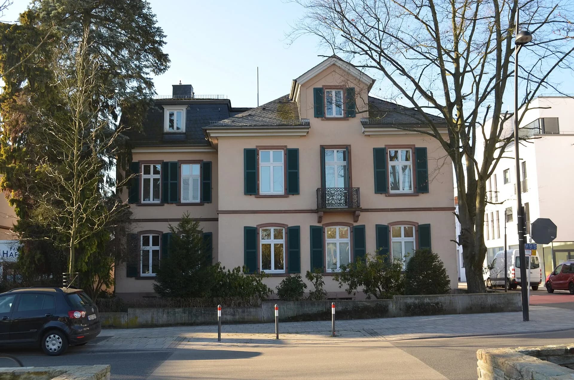 Villa in der Adenauerallee 10 in Oberursel (Taunus)
