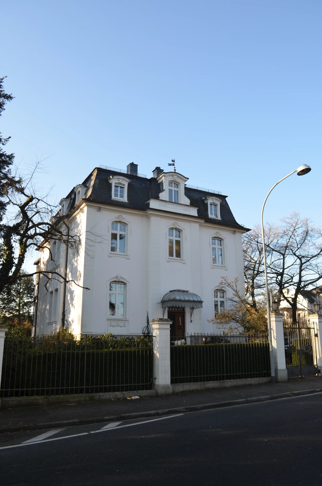 Villa in der Altkönigstraße 60 in Oberursel (Taunus)