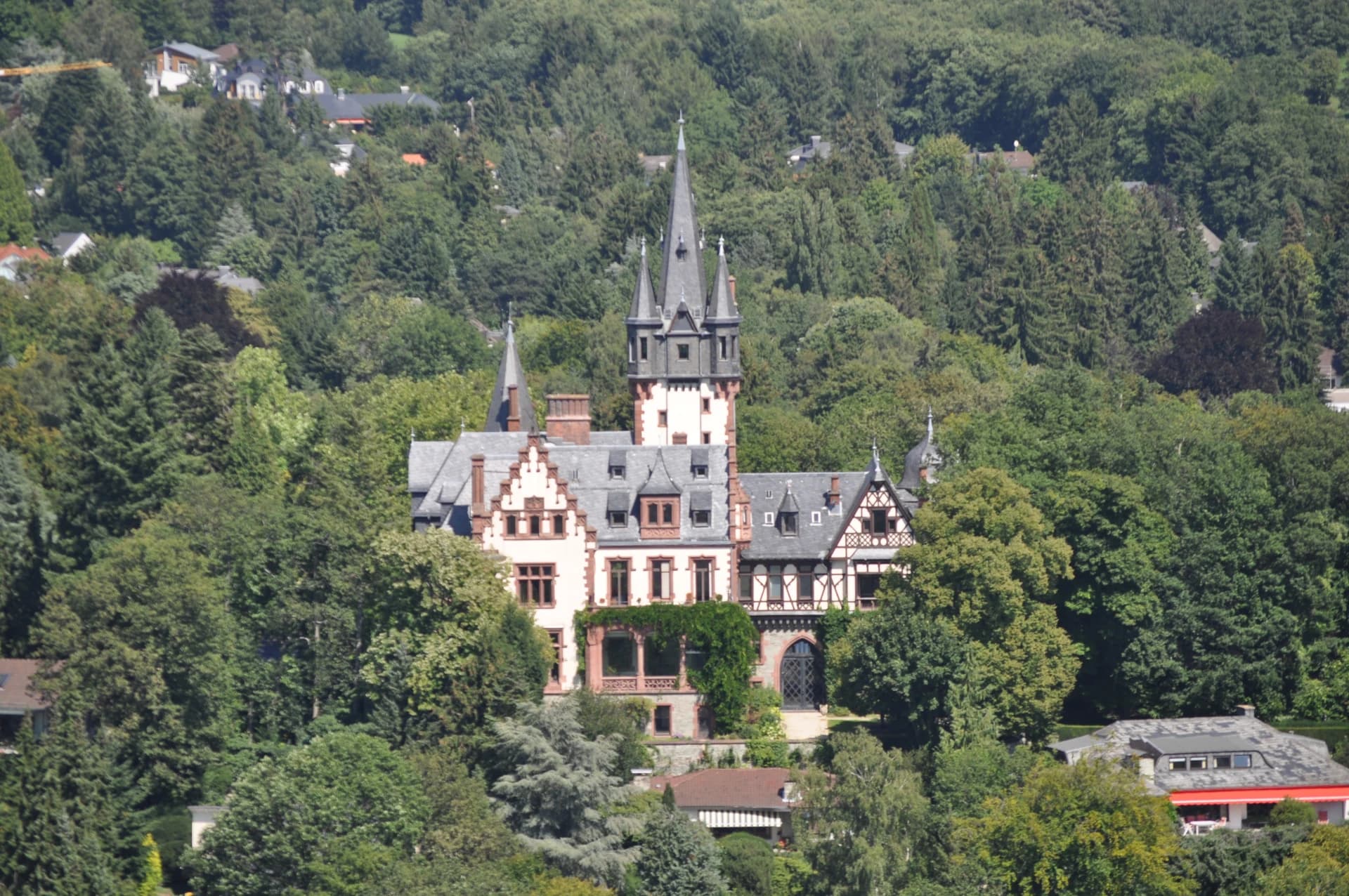 Villa Andreae in Königstein im Taunus von der Burg aus