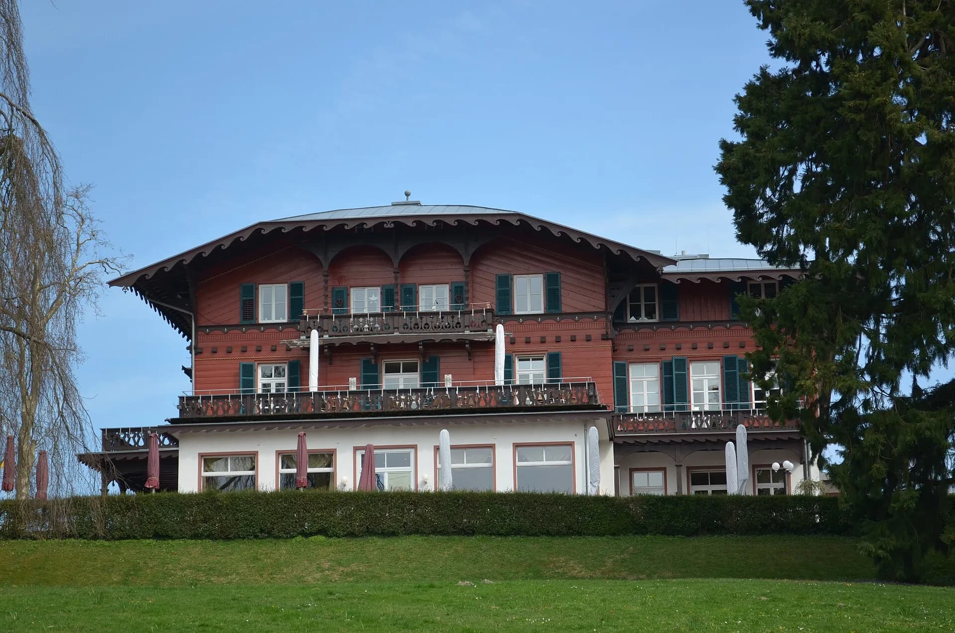 Villa Borgnis in Königstein im Taunus von unten