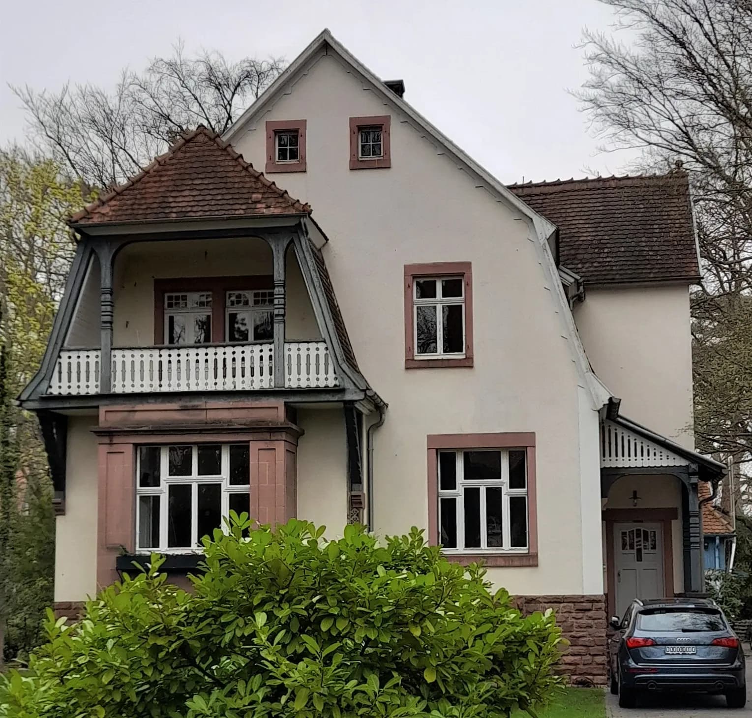 Villa an der Buchschlager Allee 12 in Dreieich-Buchschlag
