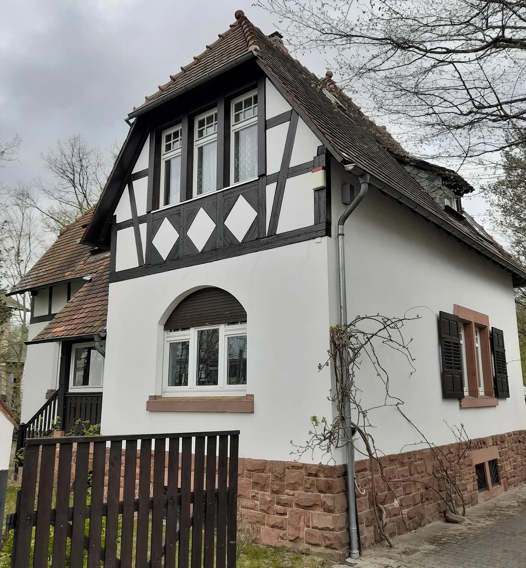 Villa an der Buchschlager Allee 4 in Dreieich-Buchschlag