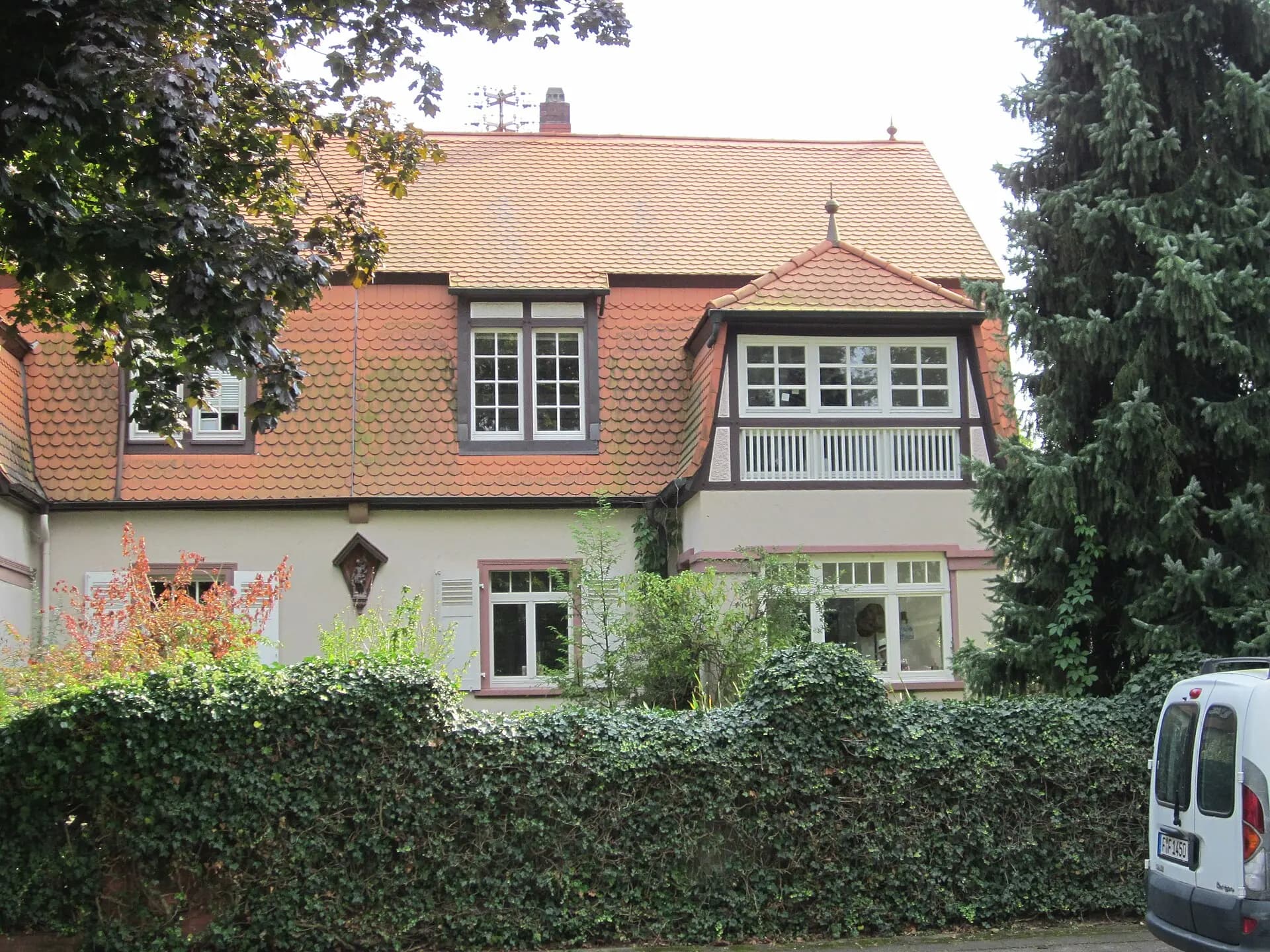 Villa an der Ernst-Ludwig-Allee 17 in Dreieich-Buchschlag