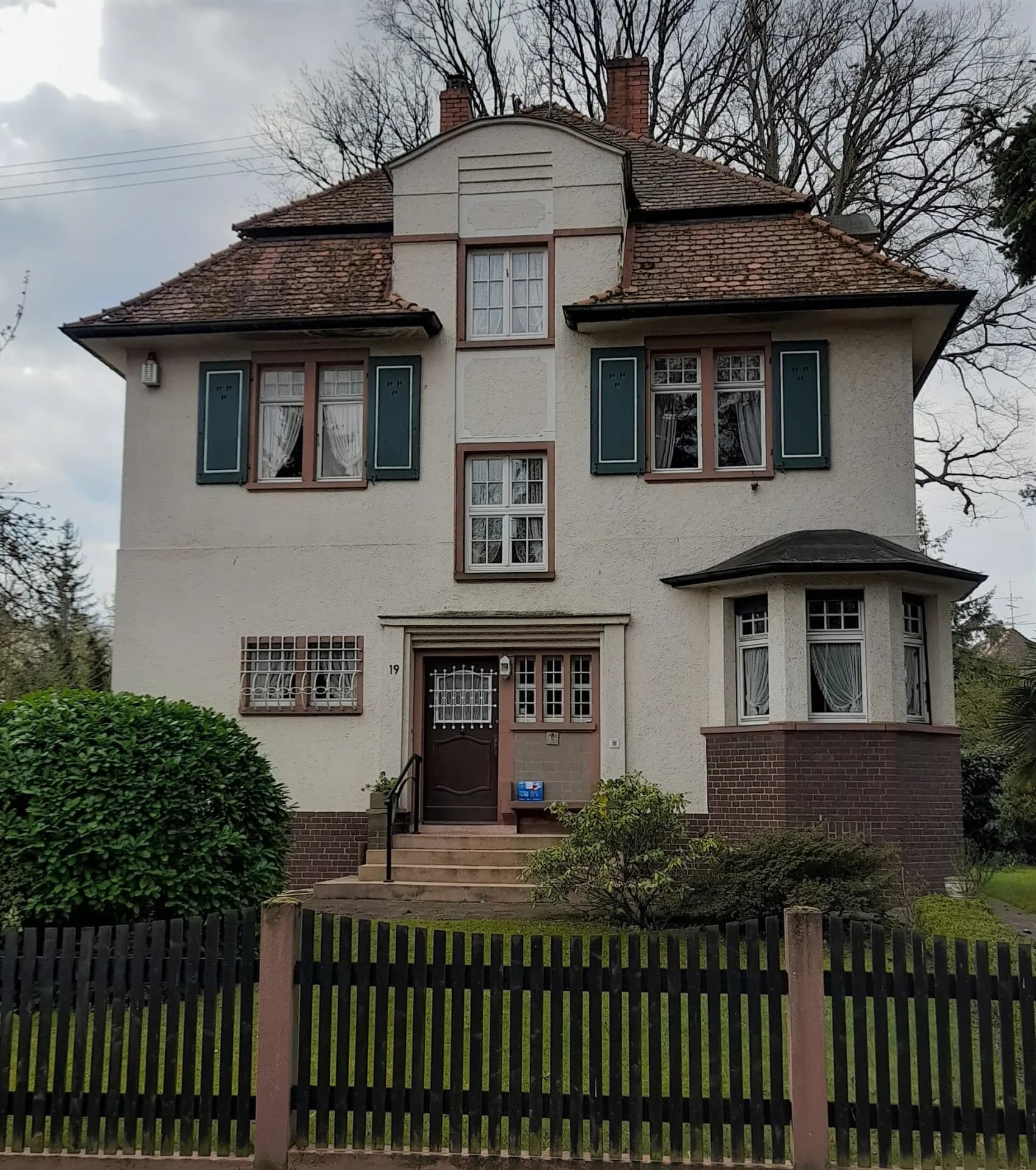 Villa am Forstweg 19 in Dreieich-Buchschlag