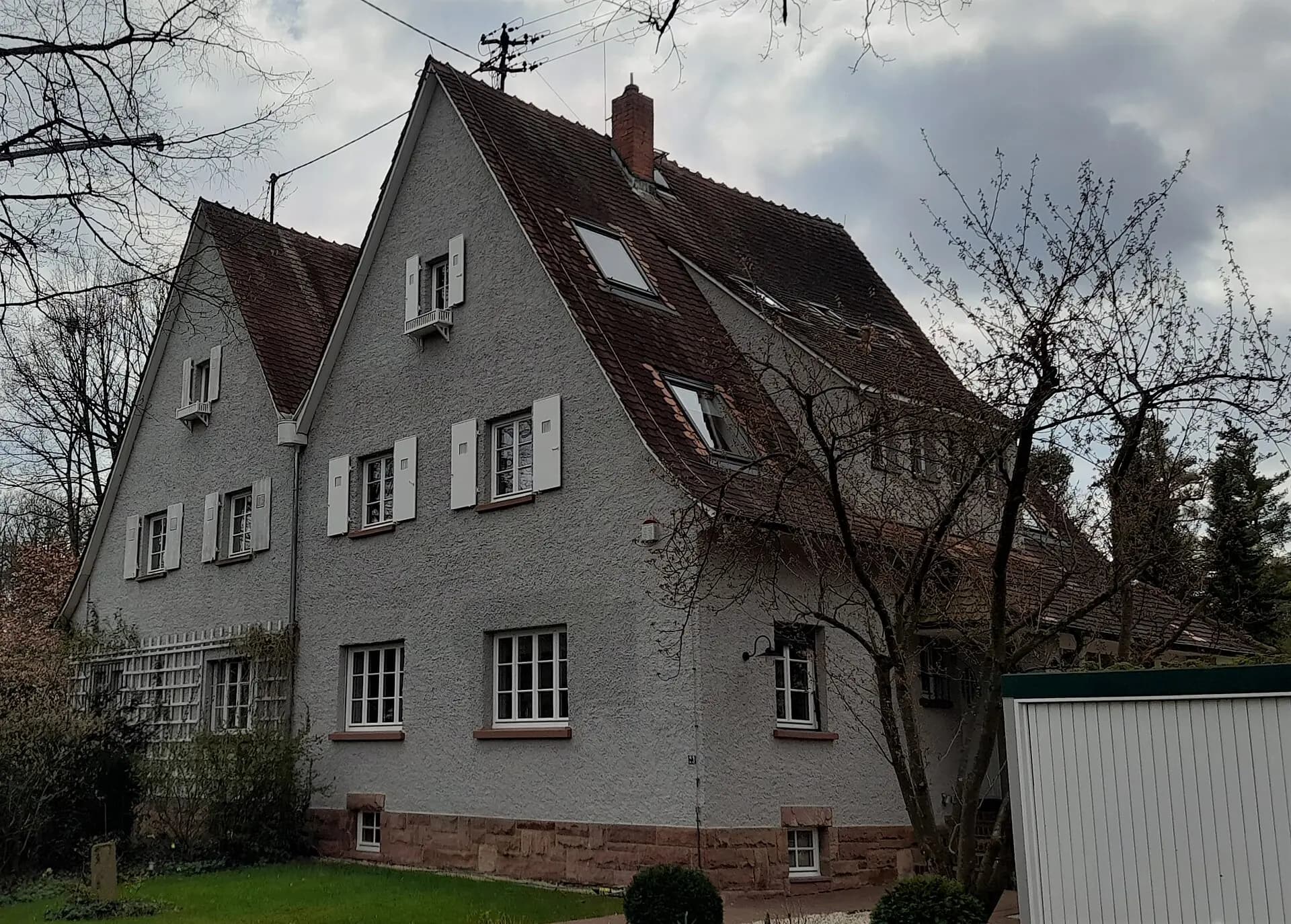 Doppelvilla am Forstweg 23-25 in Dreieich-Buchschlag