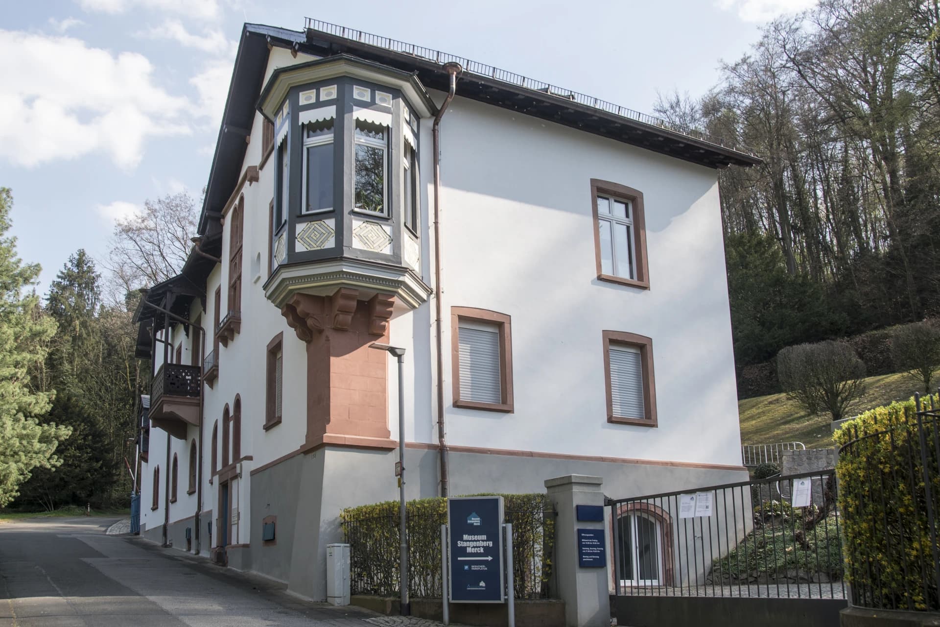 Villa am Helene-Christaller-Weg in Seeheim-Jugenheim