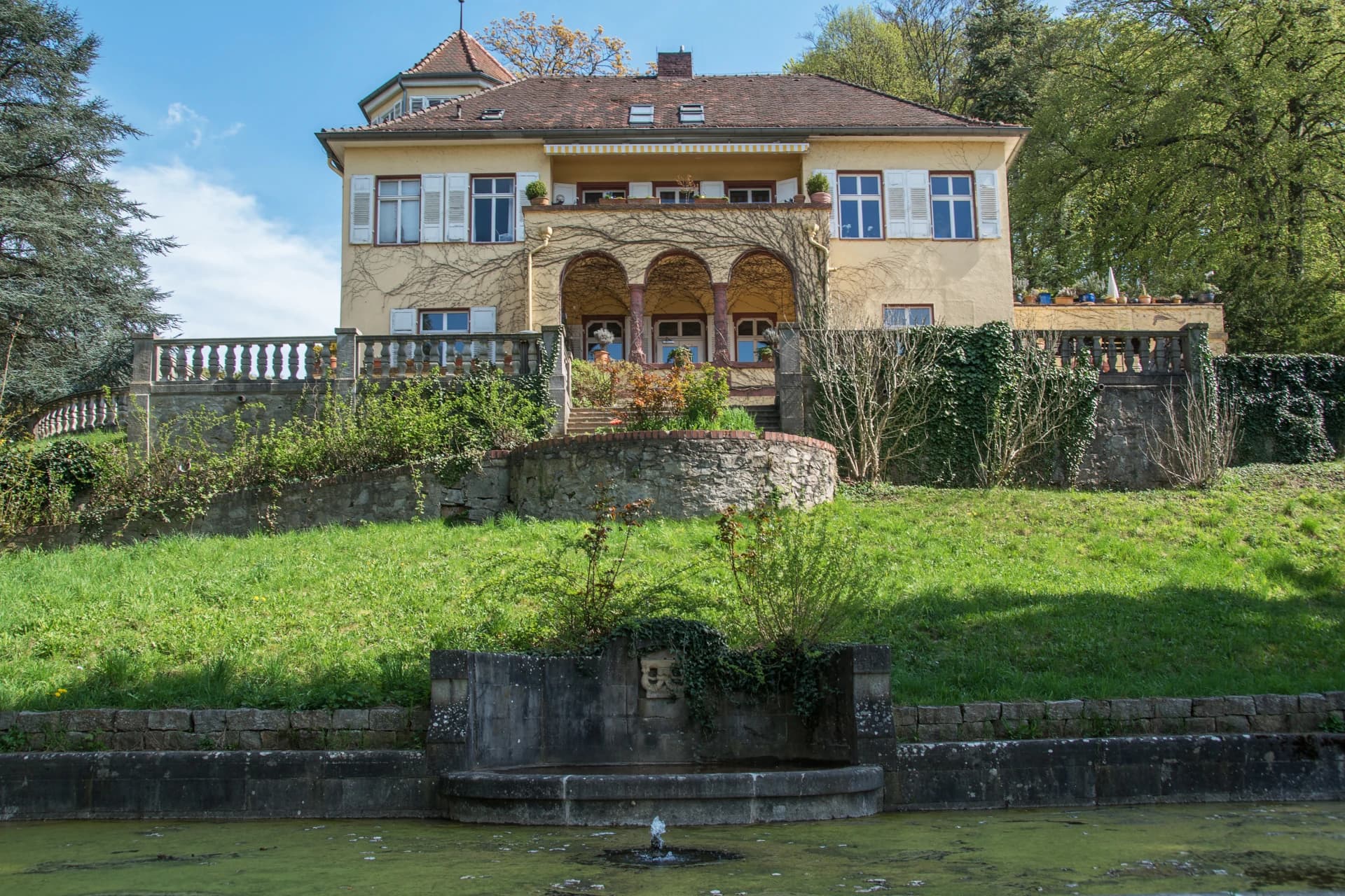 Villa im Goldschmidtpark in Seeheim-Jugenheim