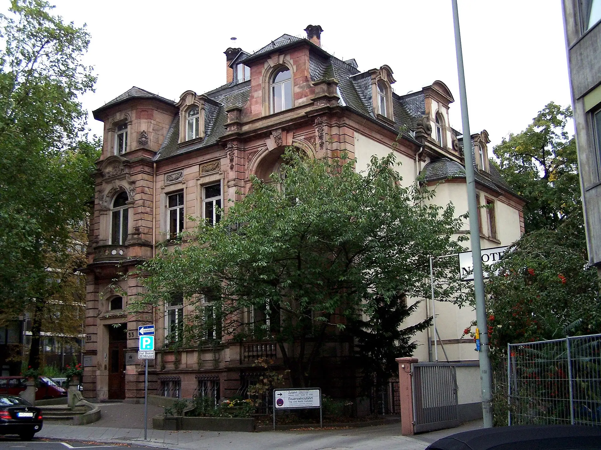 Villa Kleyer am Wiesenhüttenplatz im Frankfurter Gutleutviertel