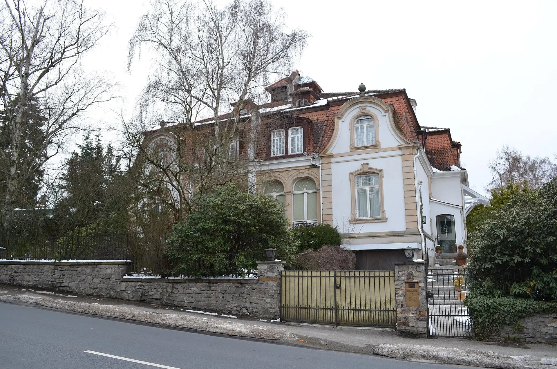 Villa in der Oberhöchstadter Straße in Oberursel (Taunus)