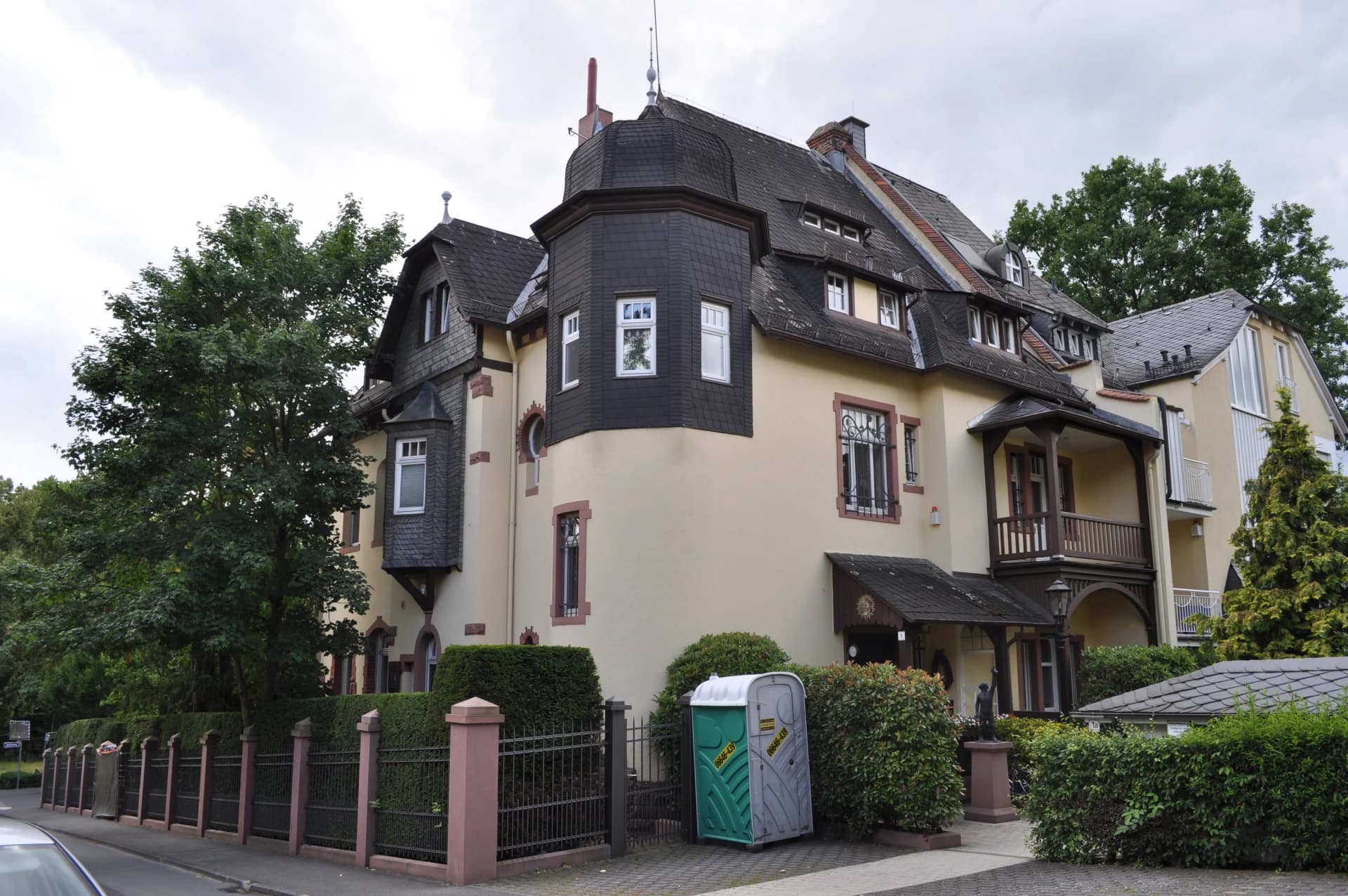 Villa mit Erker am Quellenweg in Bad Homburg