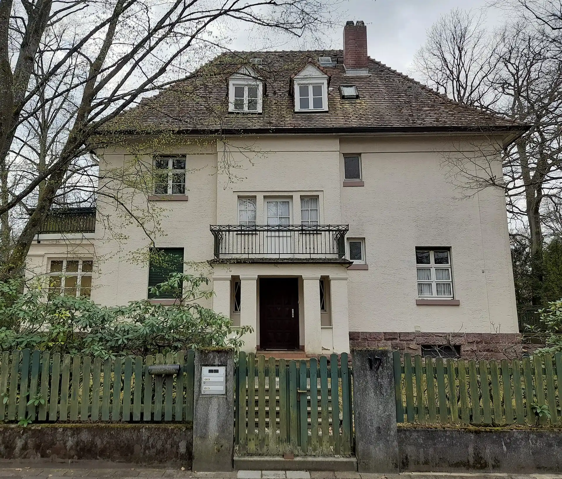 Villa am Wildscheuerweg 17 in Dreieich-Buchschlag