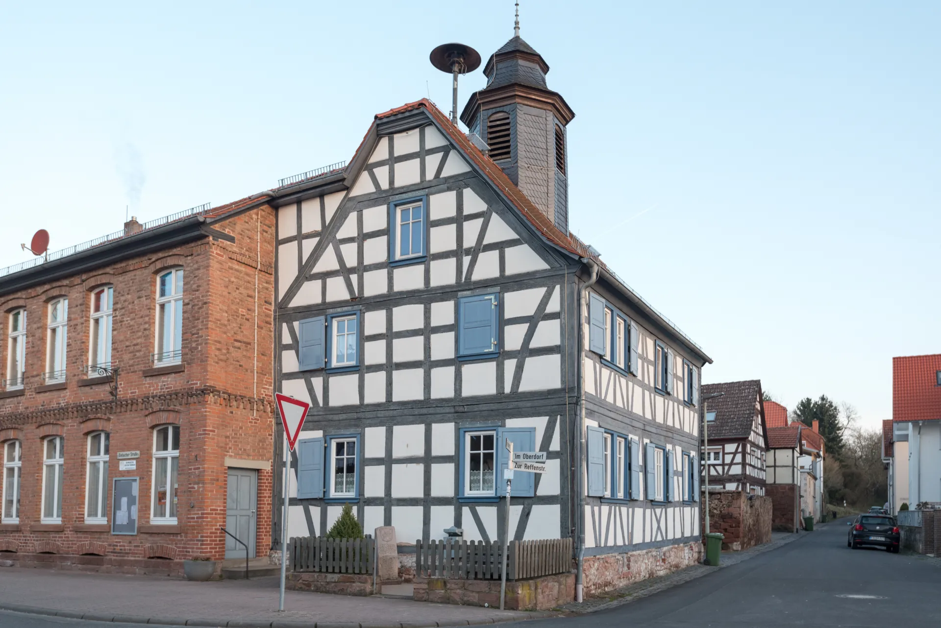 Ehemalige Schule Zur Reffenstraße 2 in Büdingen-Vonhausen