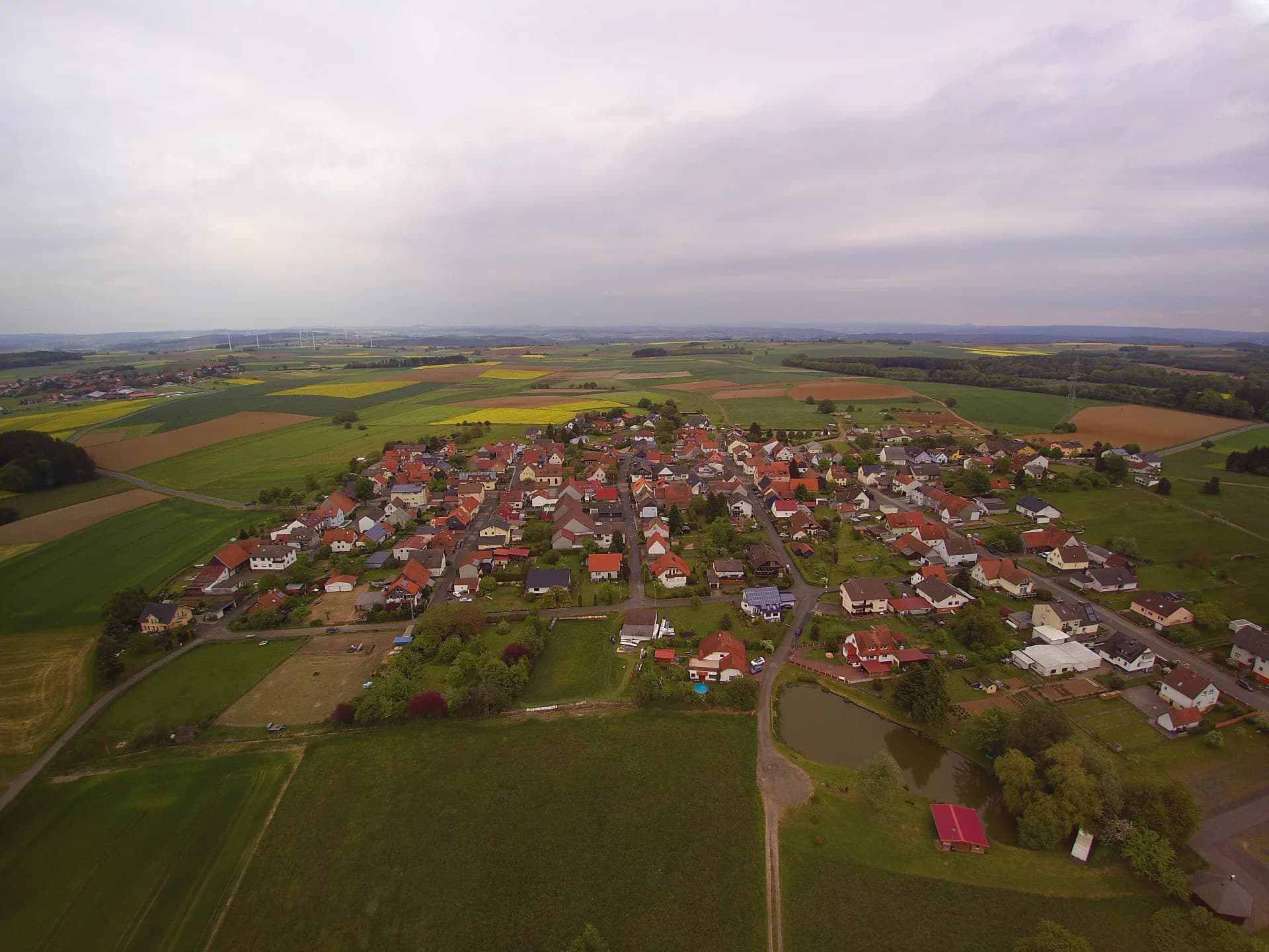 Luftbild des Stadtteils Waldensberg in Wächtersbach