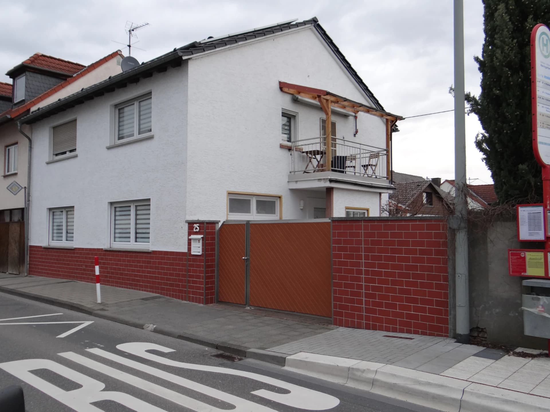 Wohnhaus Taunusstraße 25 in Hofheim-Wallau