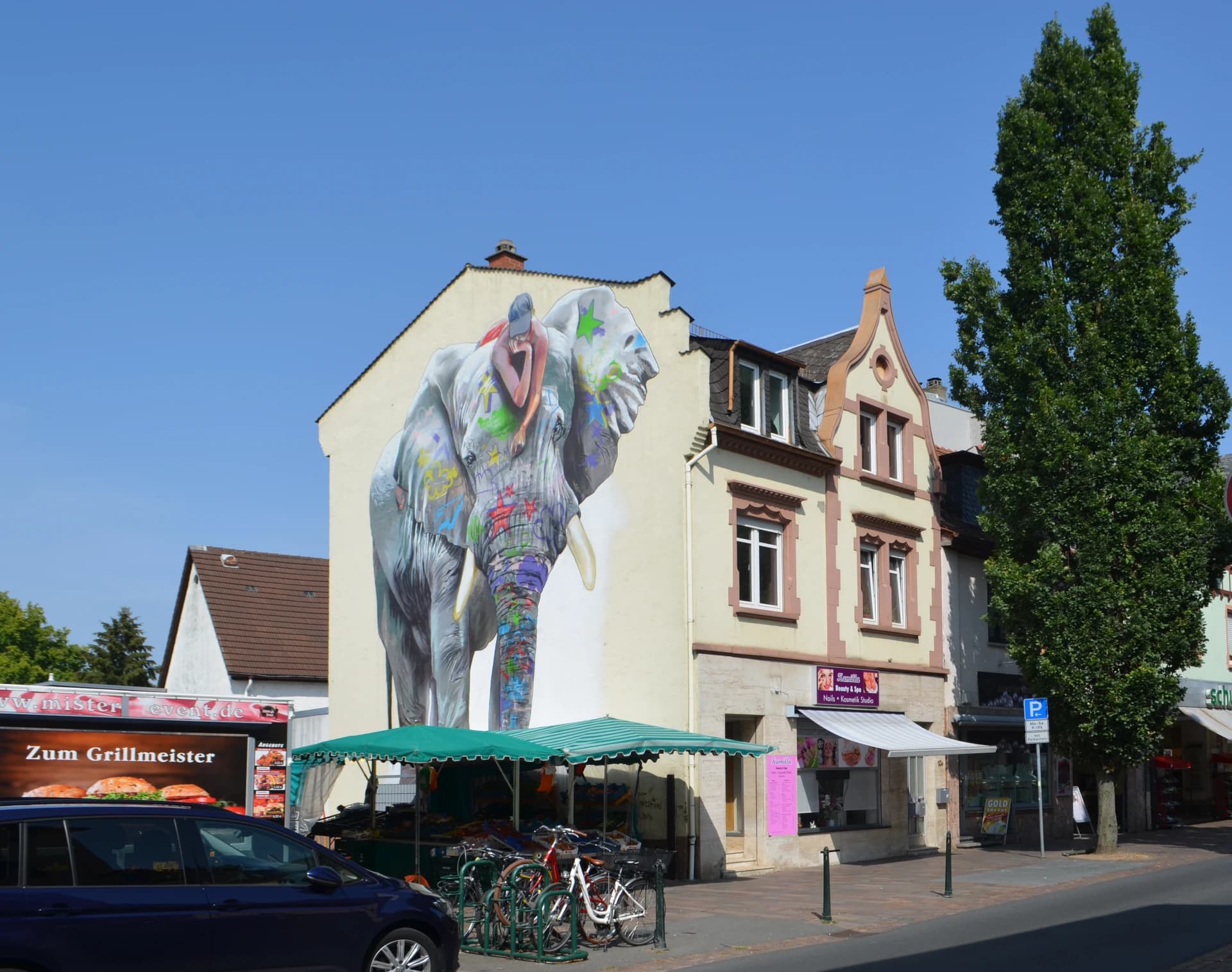 Wandbild an einem Wohnhaus in der Frankfurter Straße in Bad Vilbel