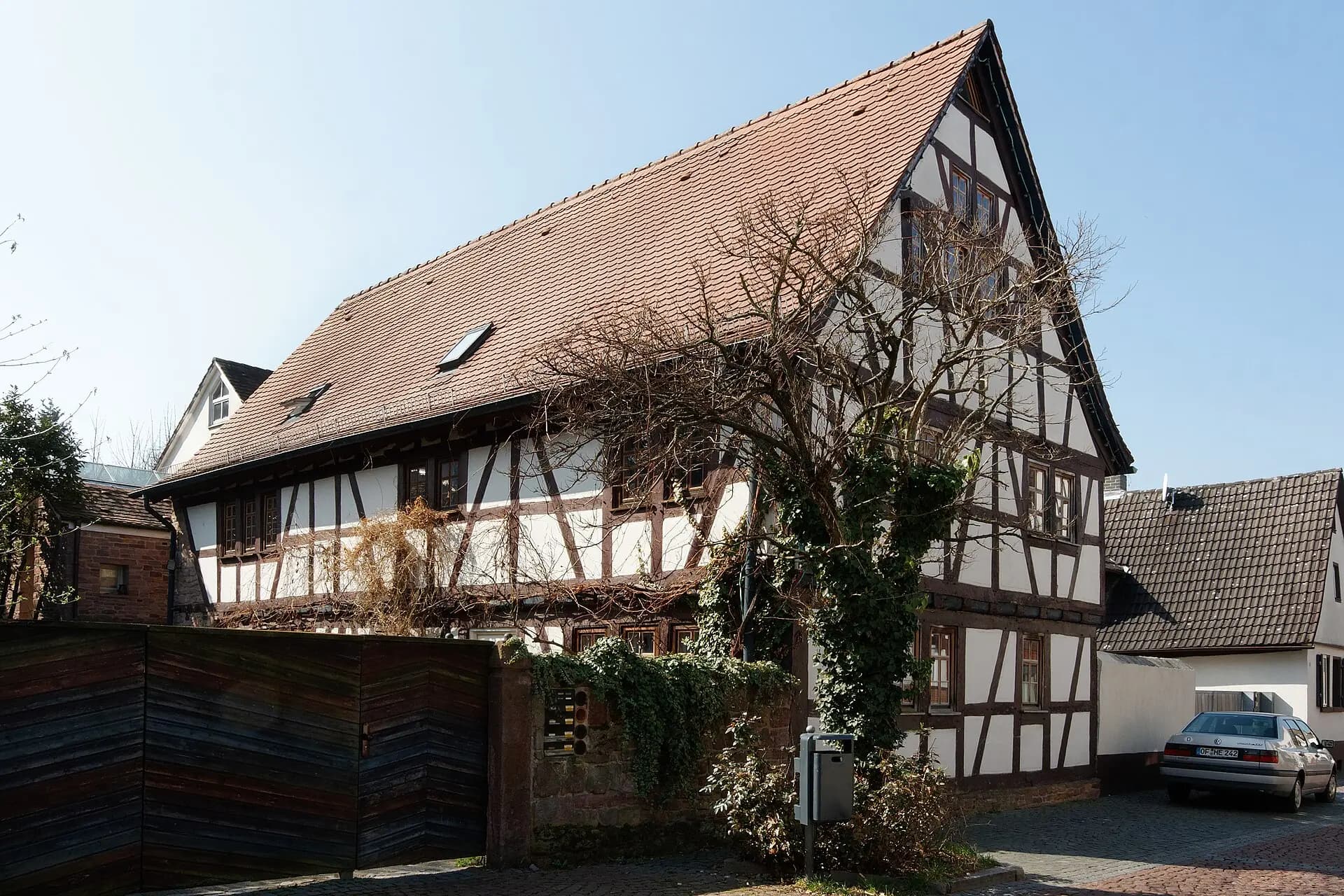 Fachwerkscheune in der Wassergasse 14 in Langen