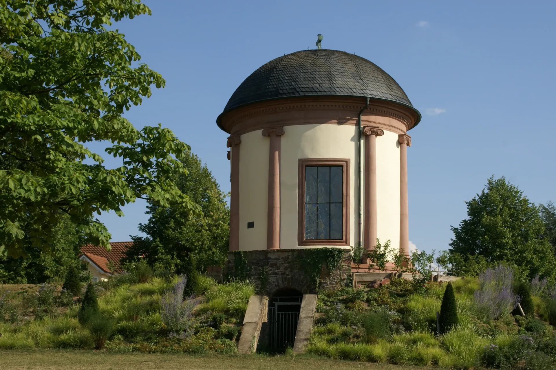 Friedhofskapelle an der Friedhofstraße in Alzenau-Wasserlos