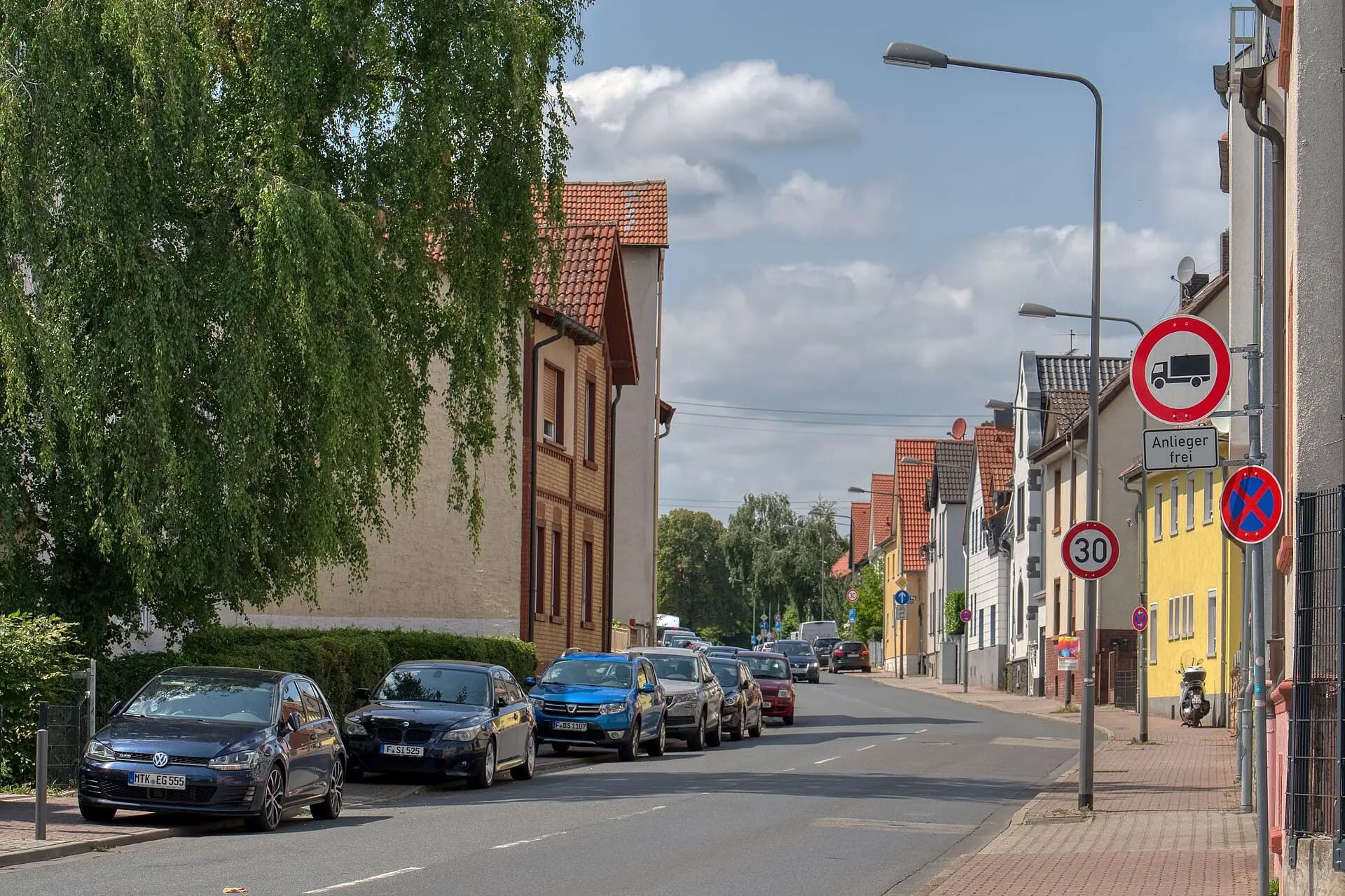 West-Höchster Straße in Frankfurt-Zeilsheim