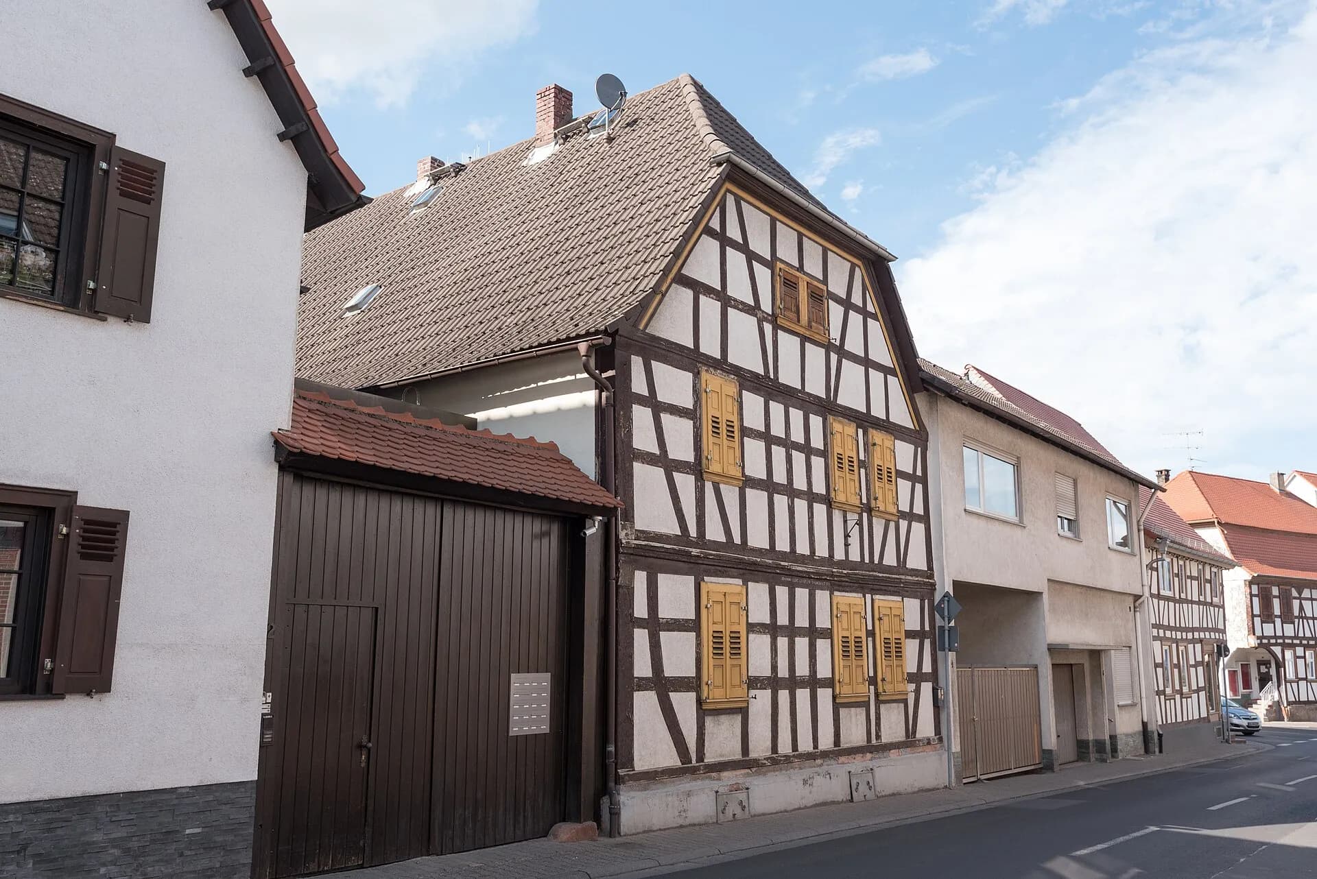 Hofreite an der Wilhelm-Leuschner-Straße in Schaafheim