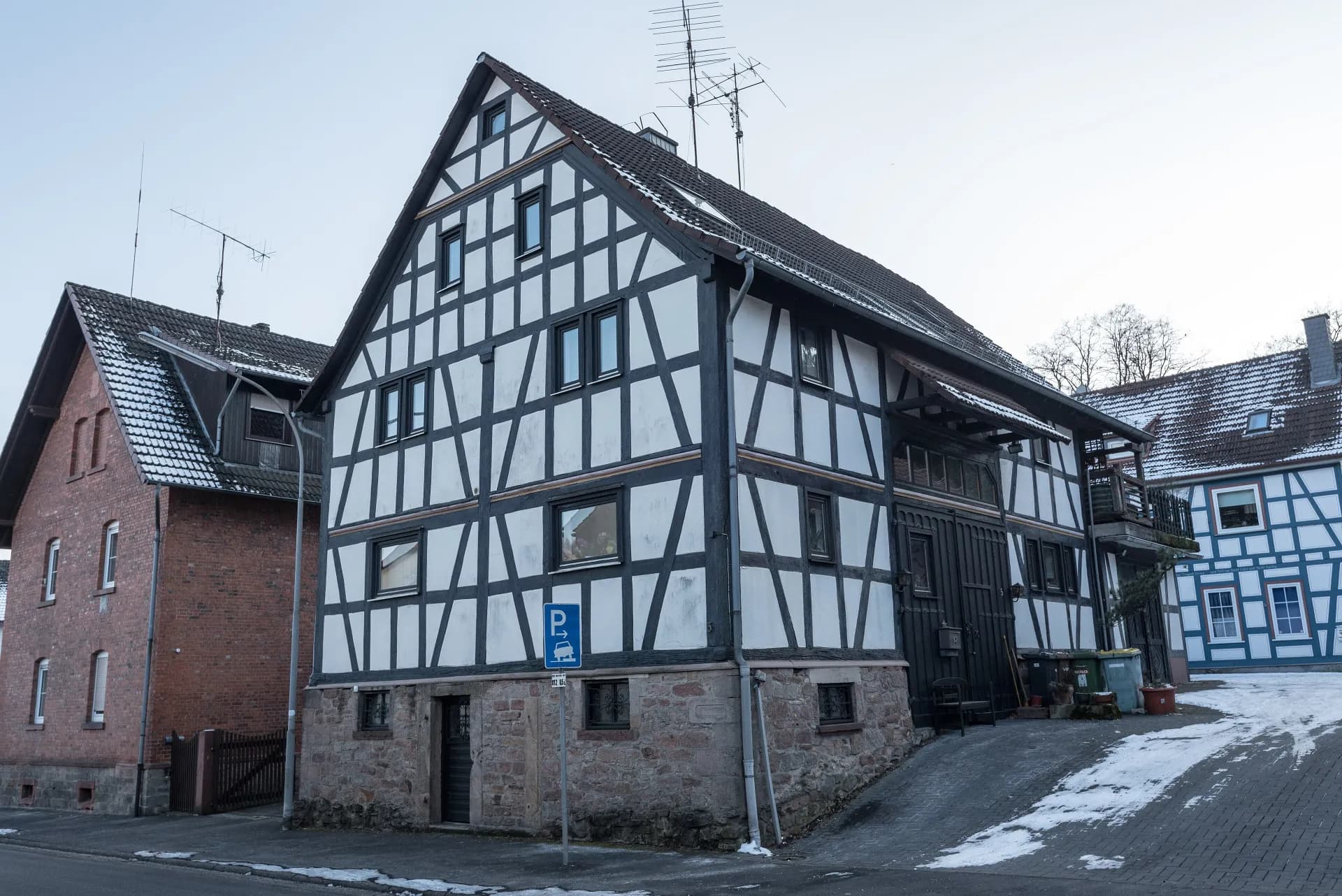 Giebelseite des Fachwerkhauses Wittgenborner Straße 5 in Wächtersbach