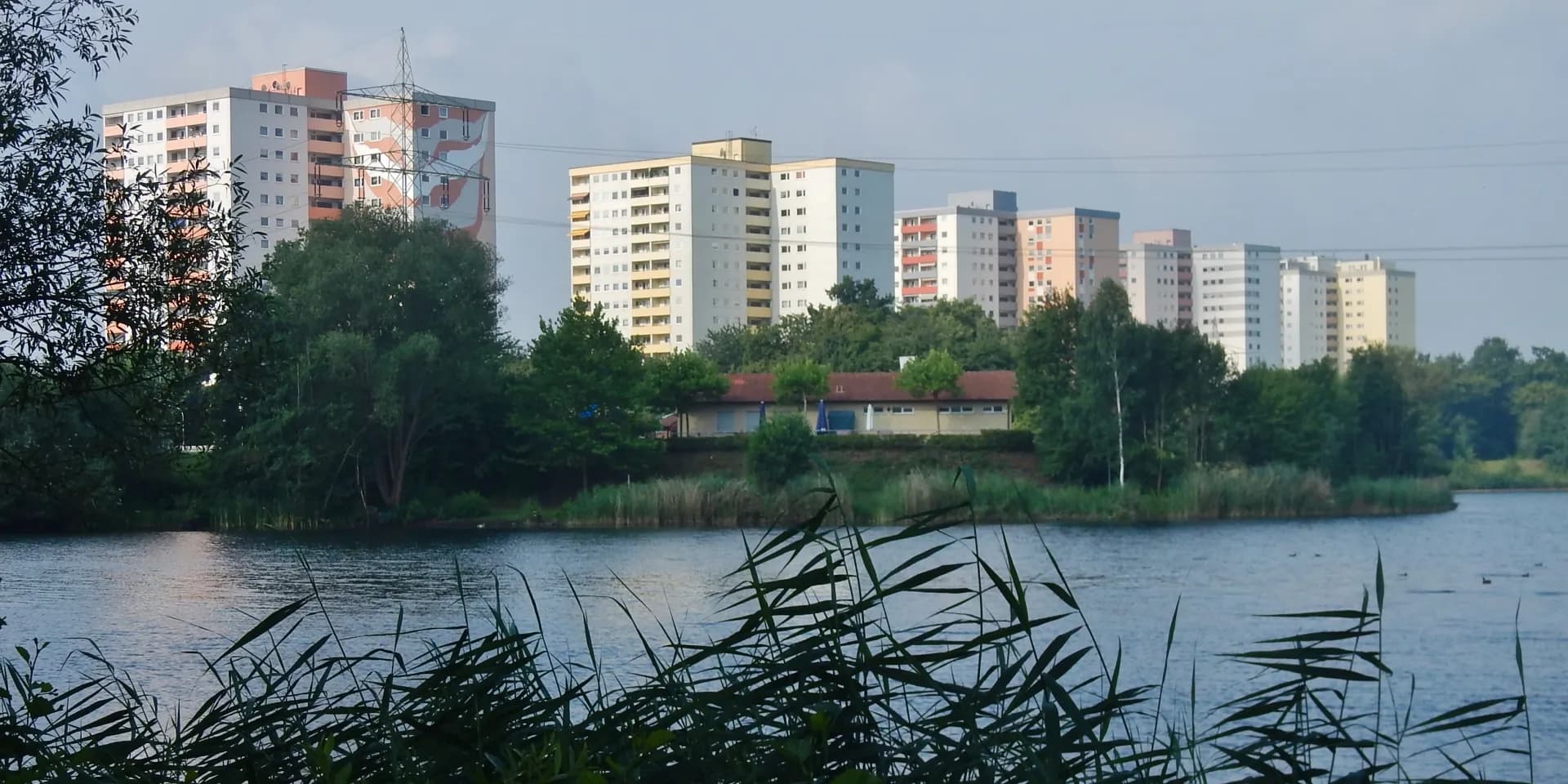 Wohnbebauung an der Mainparkstraße in Kleinostheim