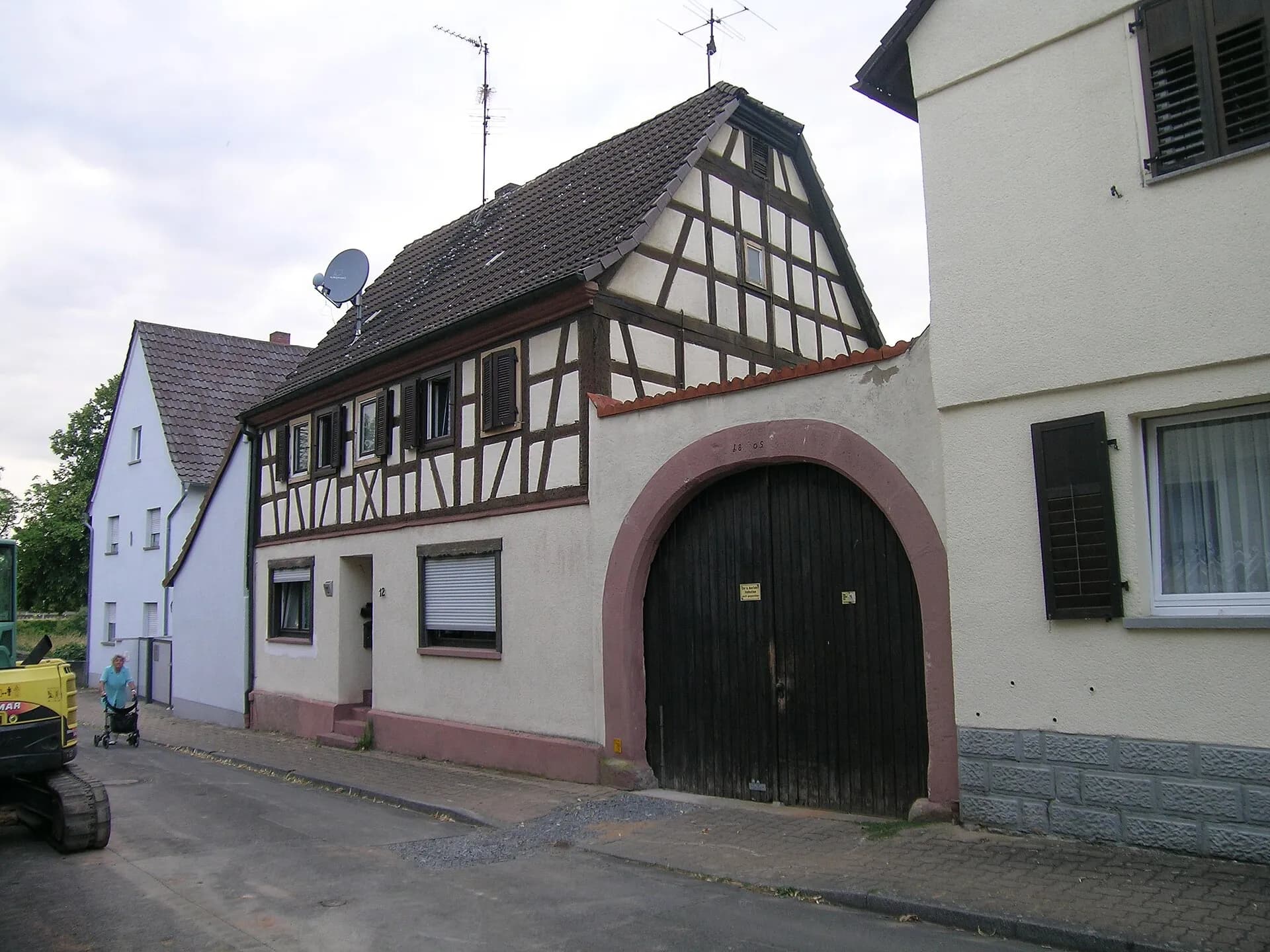Wohnhaus mit Hoftor in der Ankergasse in Kleinwallstadt